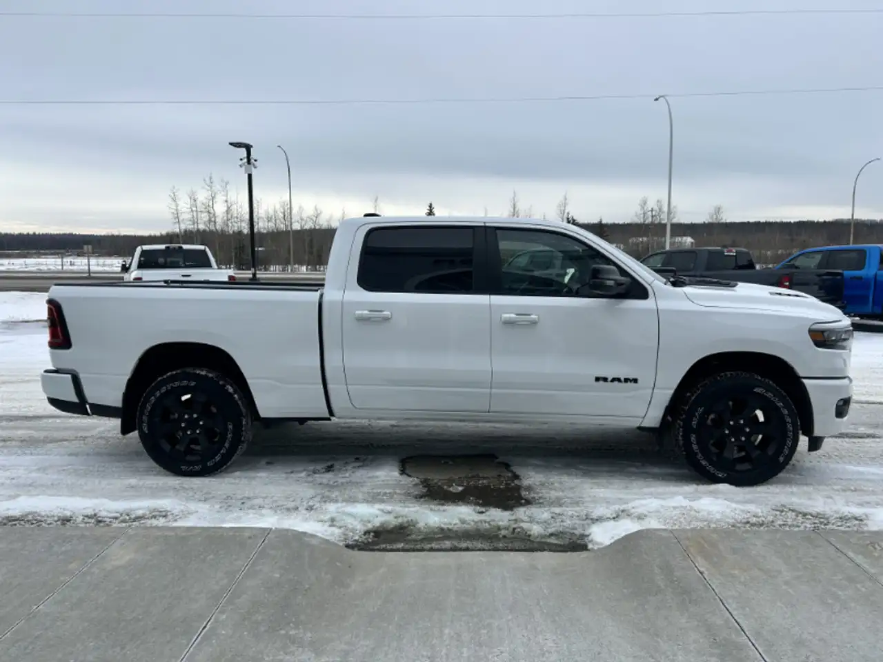 RAM 1500 снимка RAM 1500
