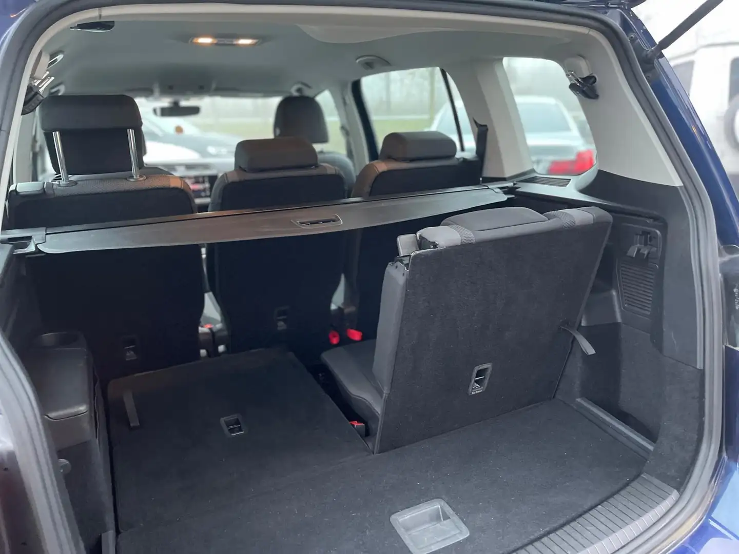 Volkswagen Touran 2.0 TDI 150PK 1e eigenaar! | 7 Persoons | Climate Blauw - 2