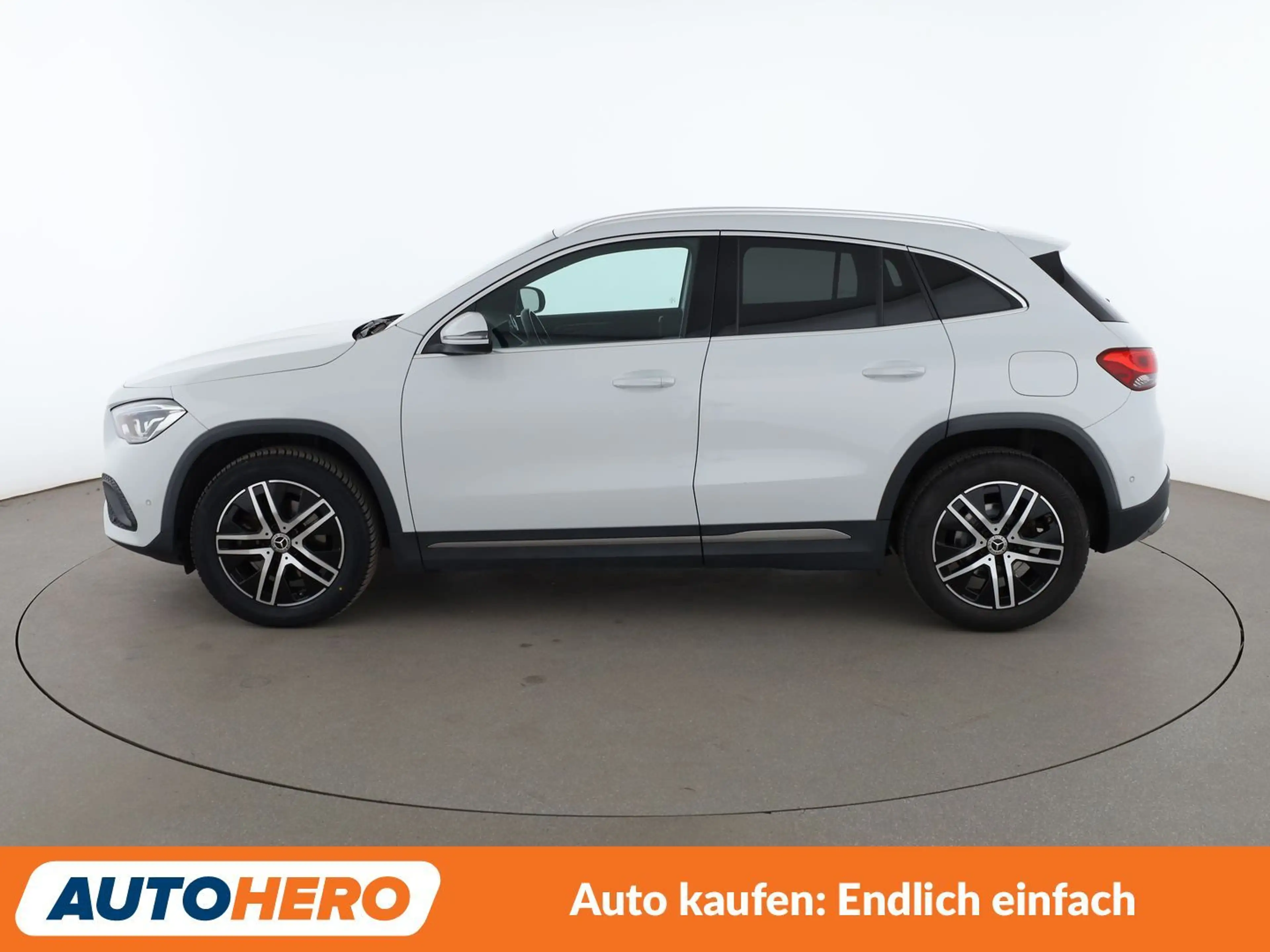 Mercedes-Benz GLA 200 GLA 200 Progressive Aut.*NAV*LED*TEMPO*PDC*SHZ* — photo 3