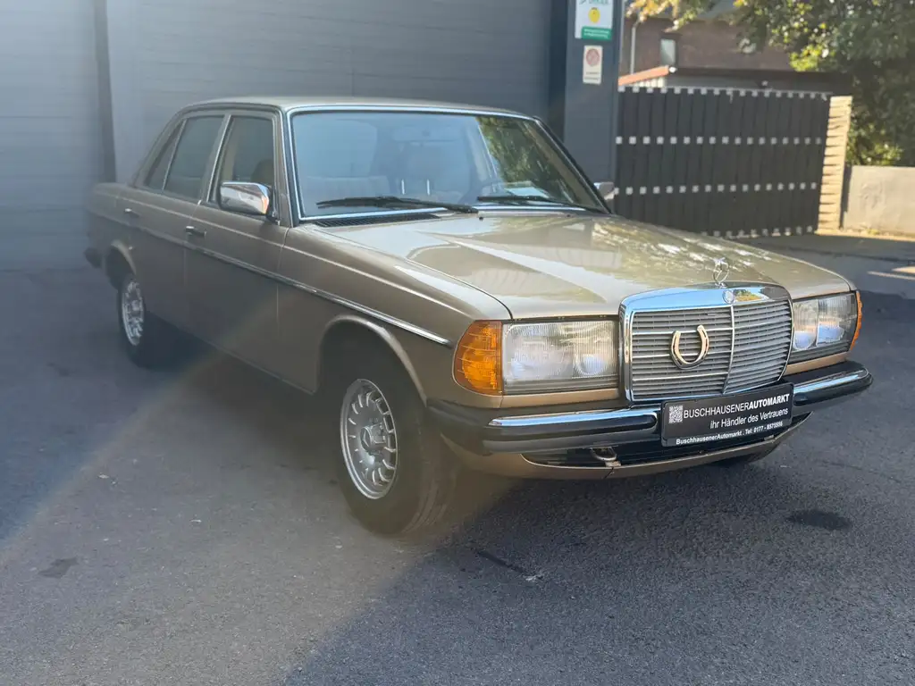 Mercedes-Benz E 230 1983 из Европы — купить под ключ