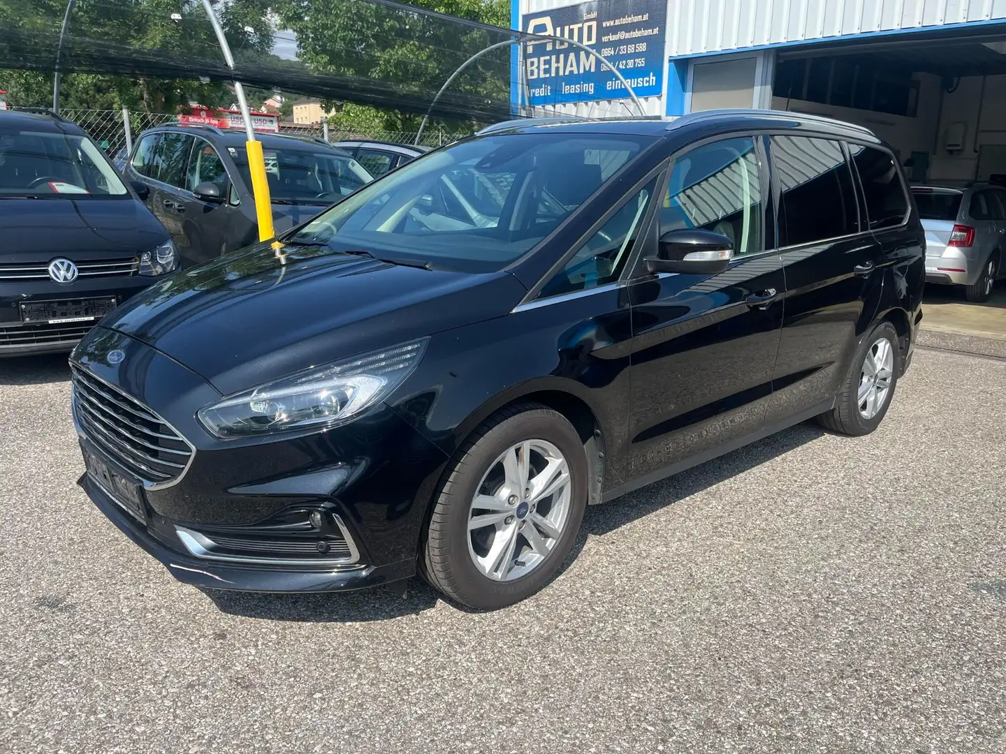 Ford Galaxy 1,5 EcoBoost Titanium 7-Sitzer-Pano-LED Černá - 1