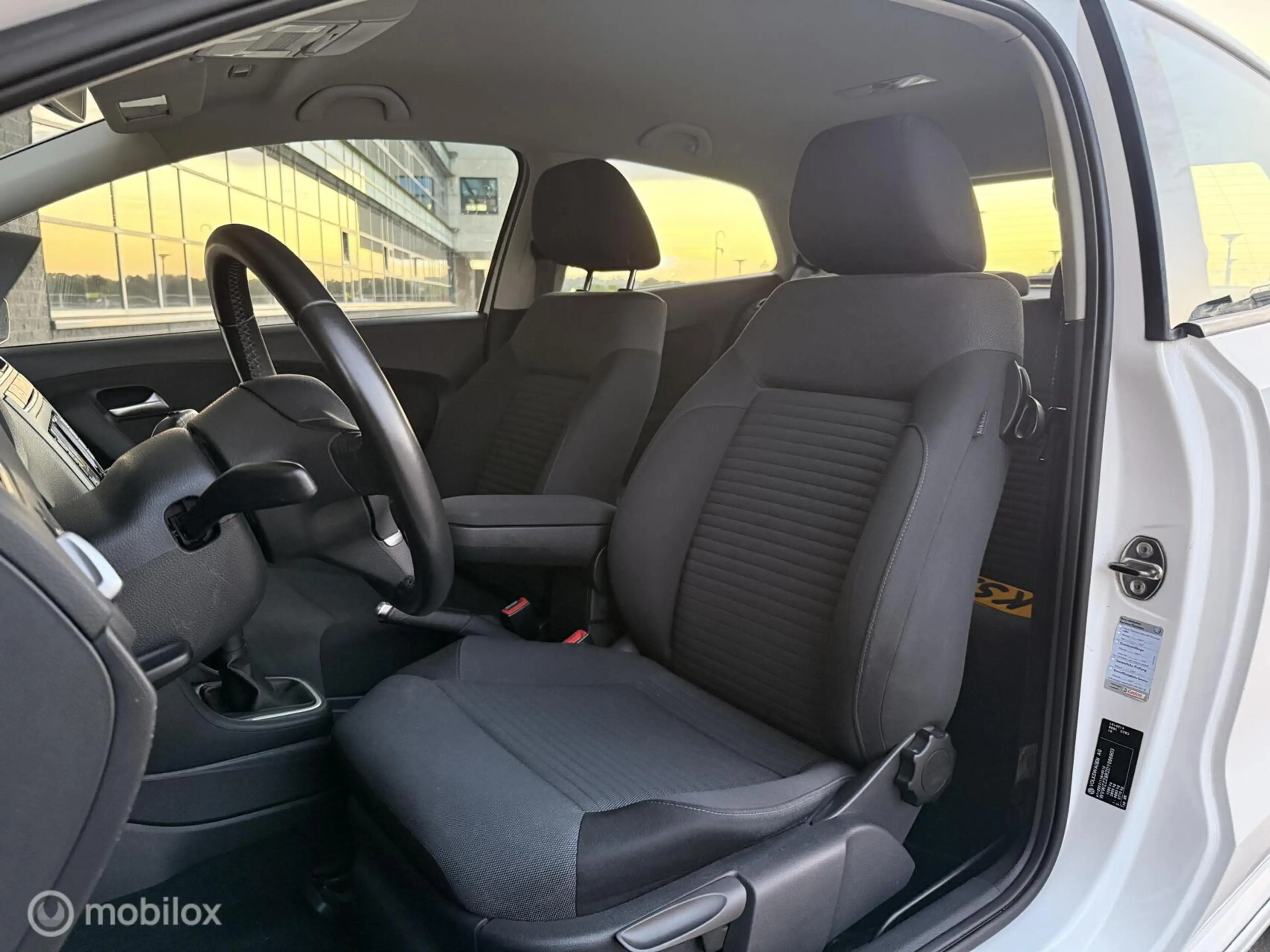 Volkswagen Polo 1.2 TSI Highline — photo 4