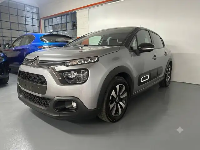 Citroen C3 C3 1.2 puretech Max + navi + telecamera