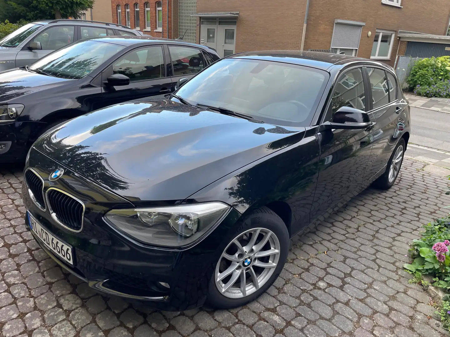 BMW 116 116i  Advantage Paket Plus Schwarz - 1