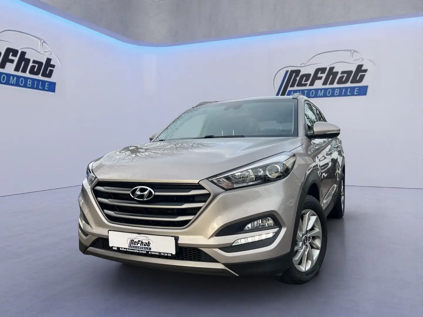 Hyundai TUCSON 1.6 Intro Edition 4WD*SHZ*PDC*LED* Weiß - 1