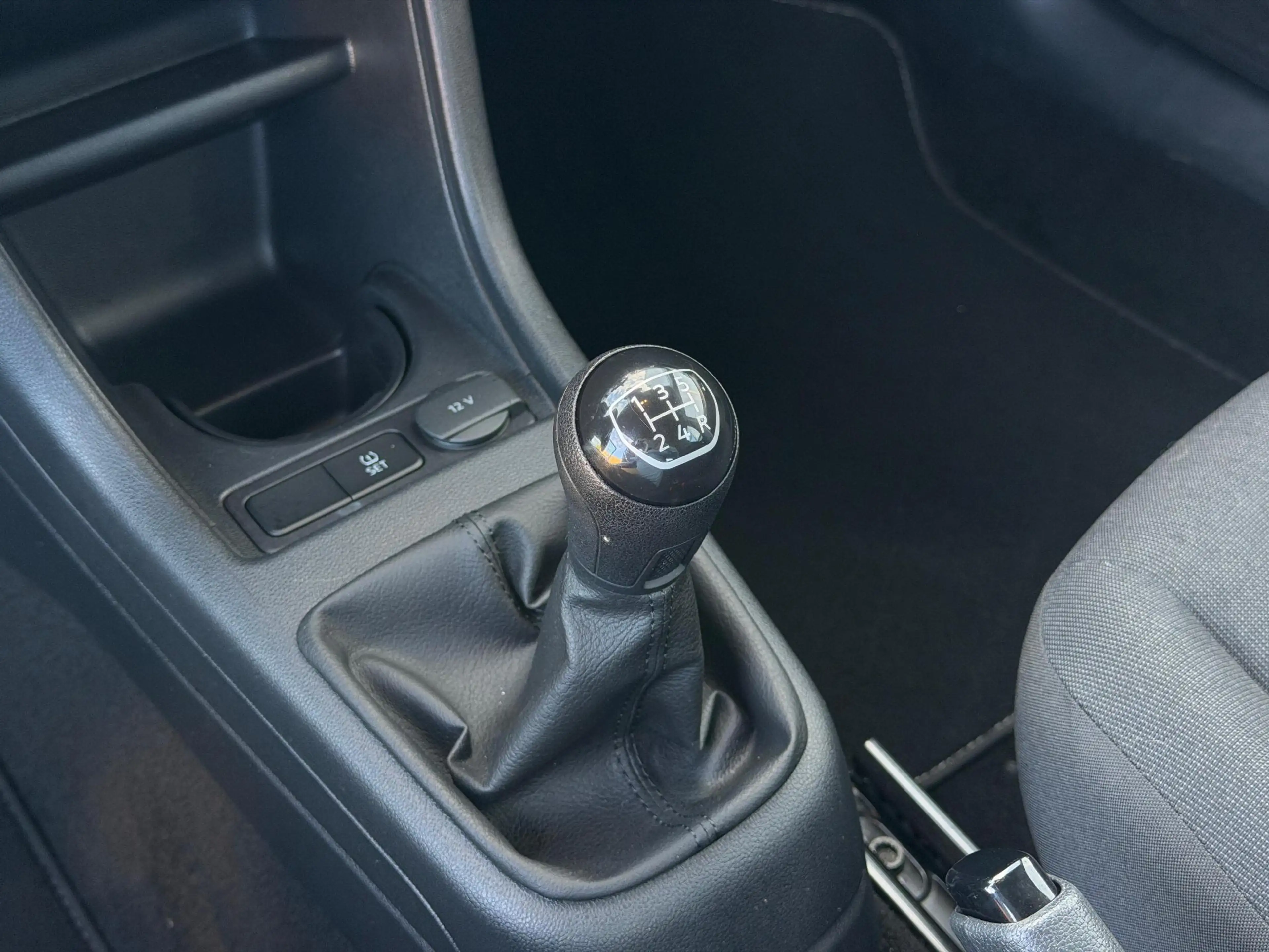 Volkswagen up! 1.0 5drs take up! | Airconditioning | Bluetooth | — photo 14