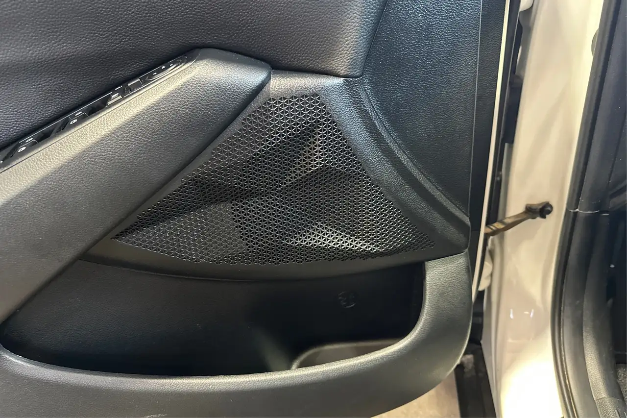 Kia Seltos снимка Kia Seltos