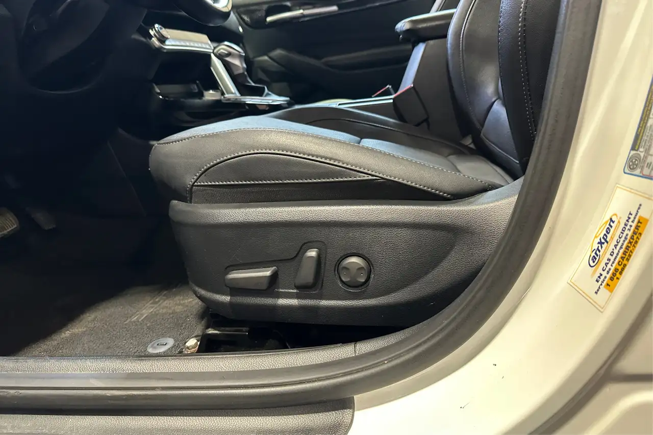 Kia Seltos снимка Kia Seltos
