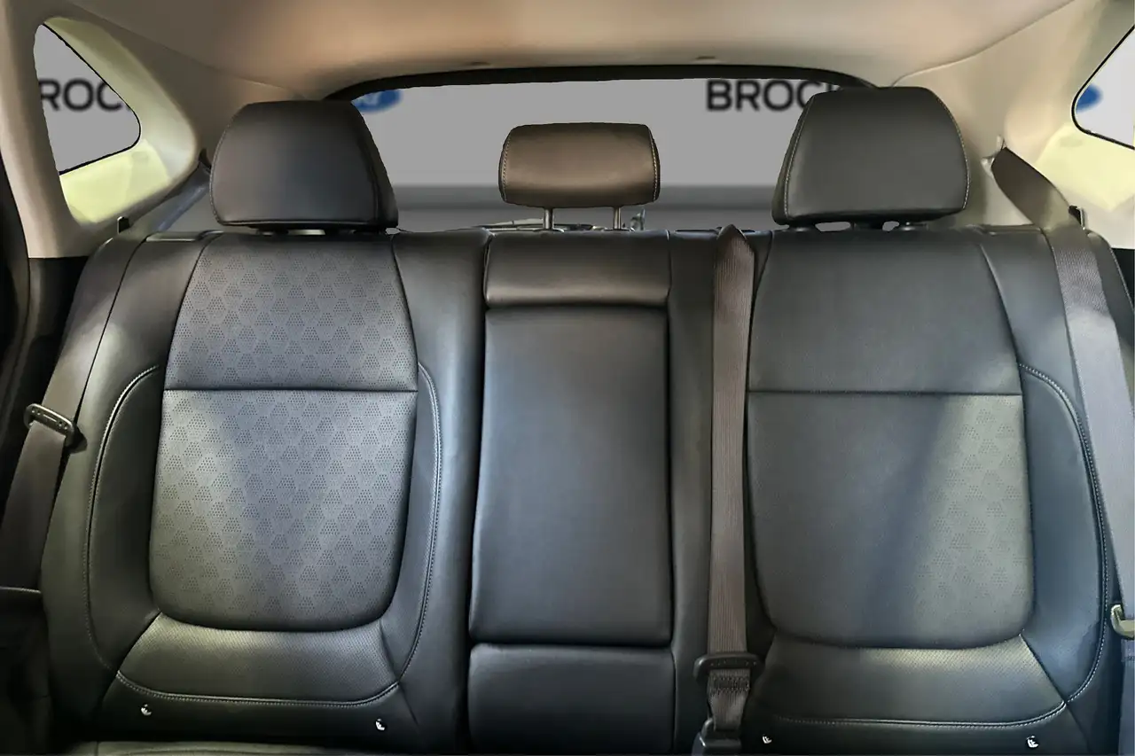 Kia Seltos снимка Kia Seltos