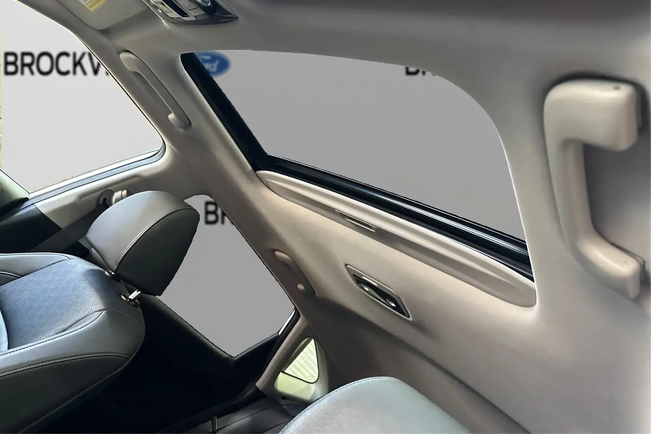 Kia Seltos снимка Kia Seltos