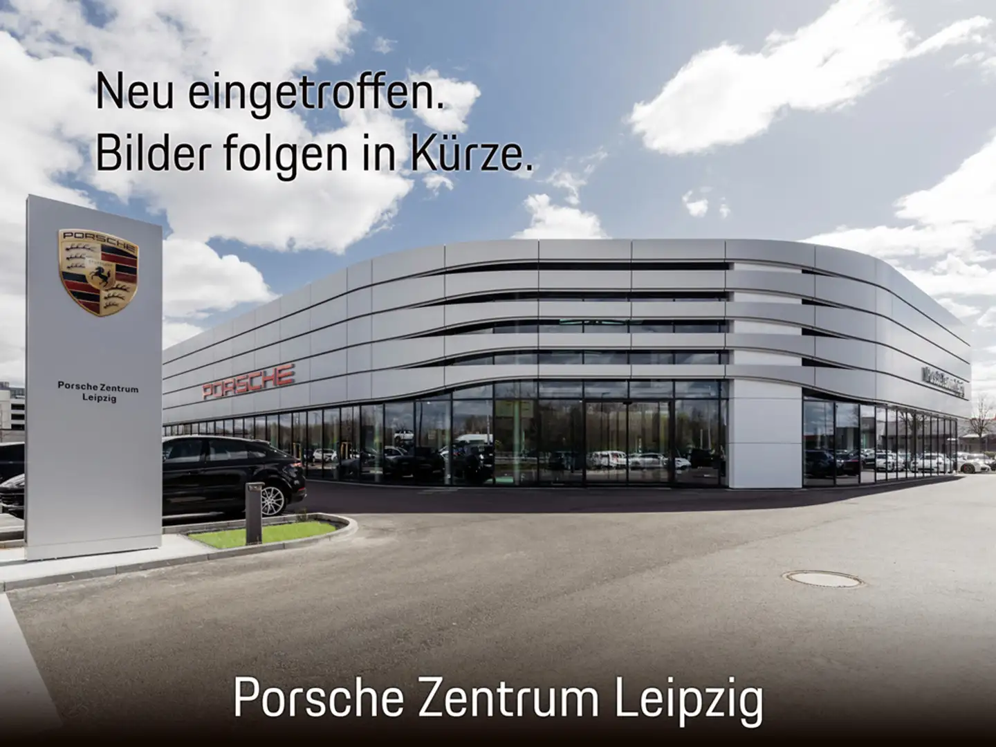 Porsche 992 911 Turbo S Cabriolet Burmester SportDesign PCCB Grün - 1