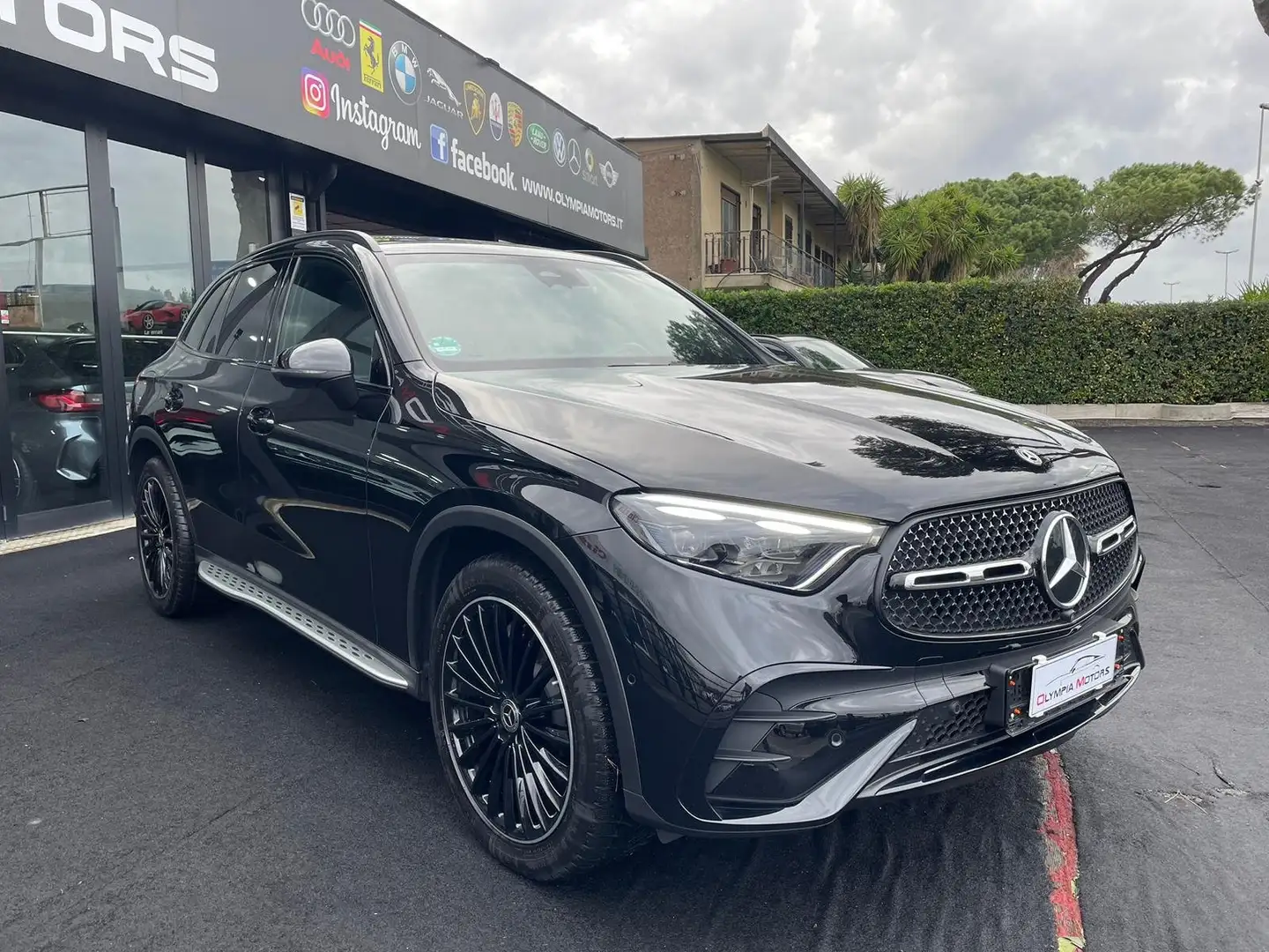 Mercedes-Benz GLC 220 D 4M PREMIUM AMG NIGHT NAVI LED 20' TETTO KAMERA Noir - 1