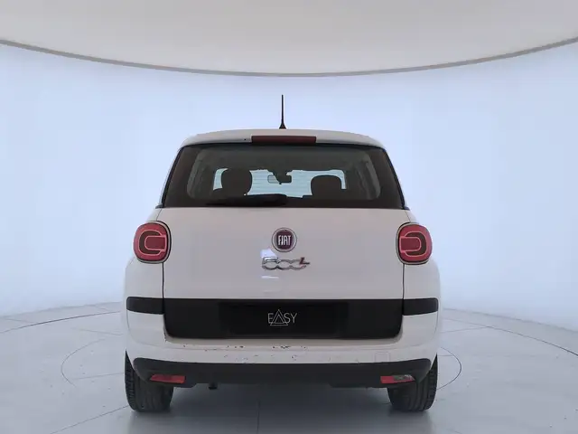 Fiat 500l view 5