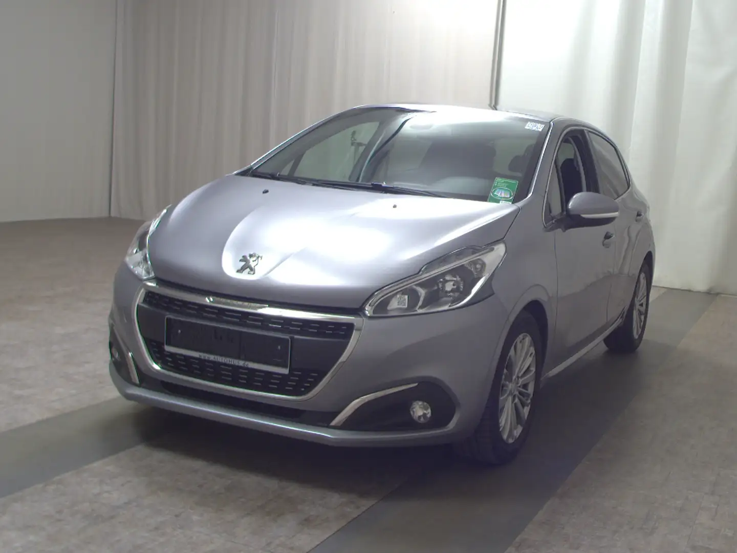 Peugeot 208 1.5 BlueHDI Allure Navi Shz Pano PDC Grau - 2