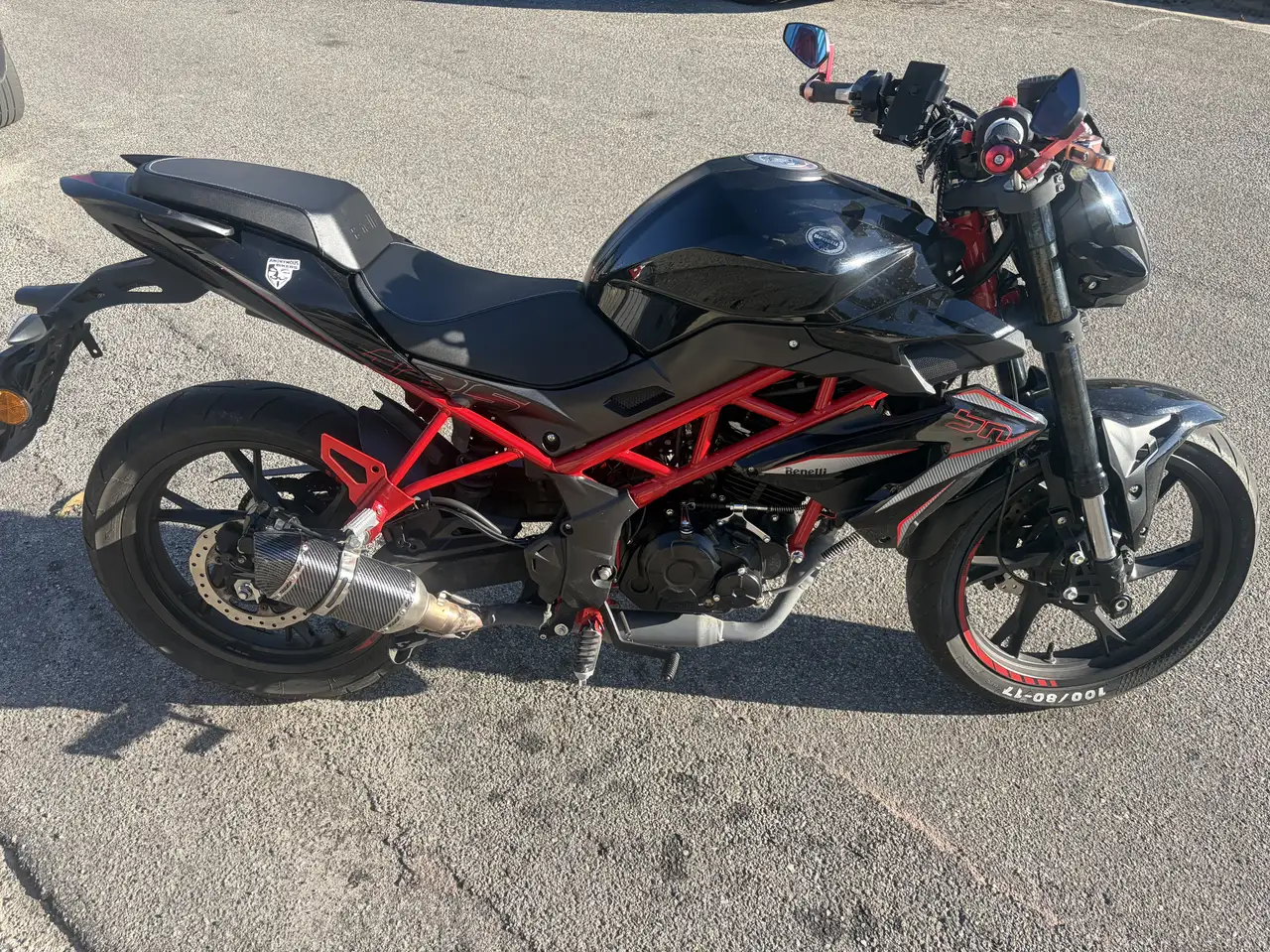 Benelli BN 125