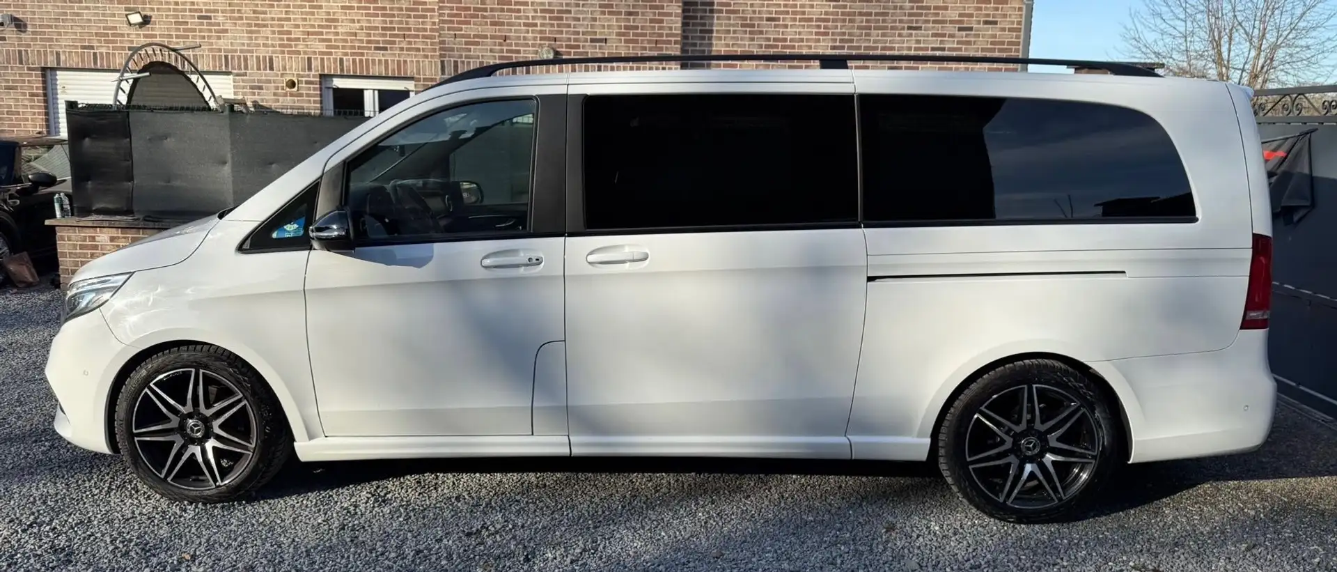 Mercedes-Benz V 250 AMG Line d 4-Matic LWB Avantgarde *1An-Garantie* Blanc - 2