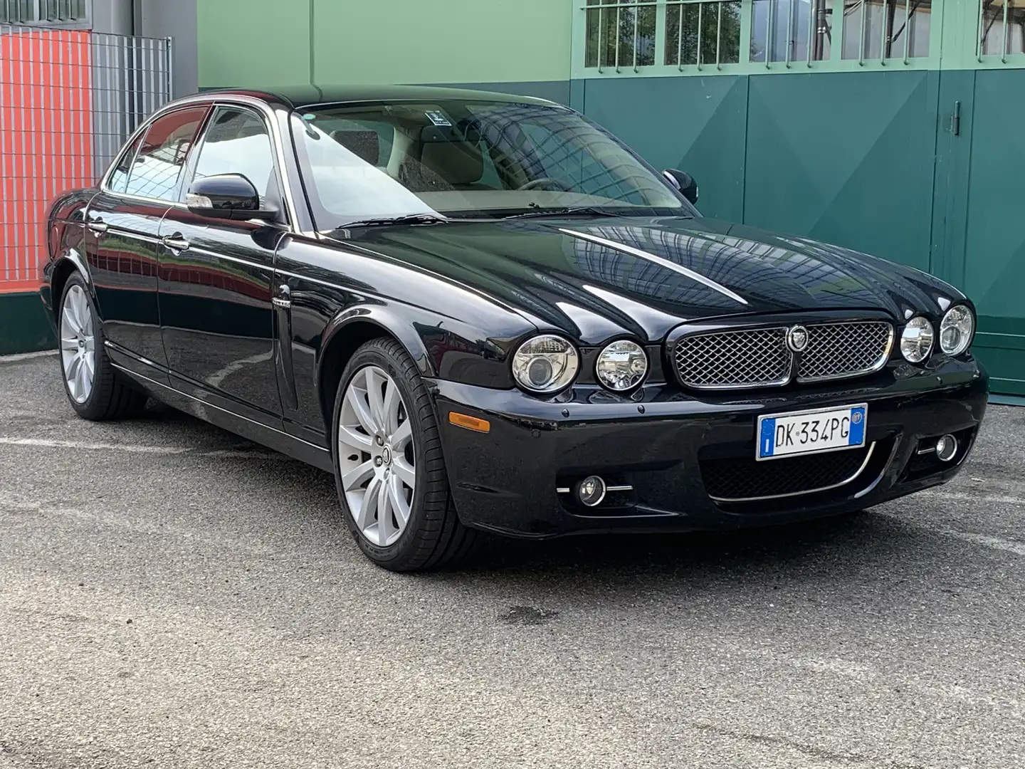 Jaguar XJ 2.7d V6 Sovereign full optional auto - 2