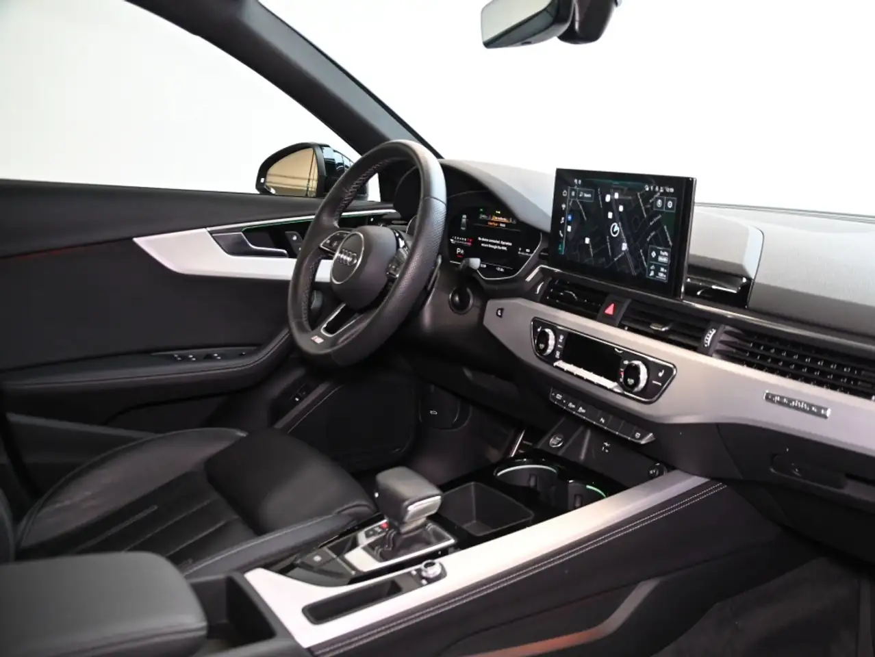 Audi A4 снимка Audi A4