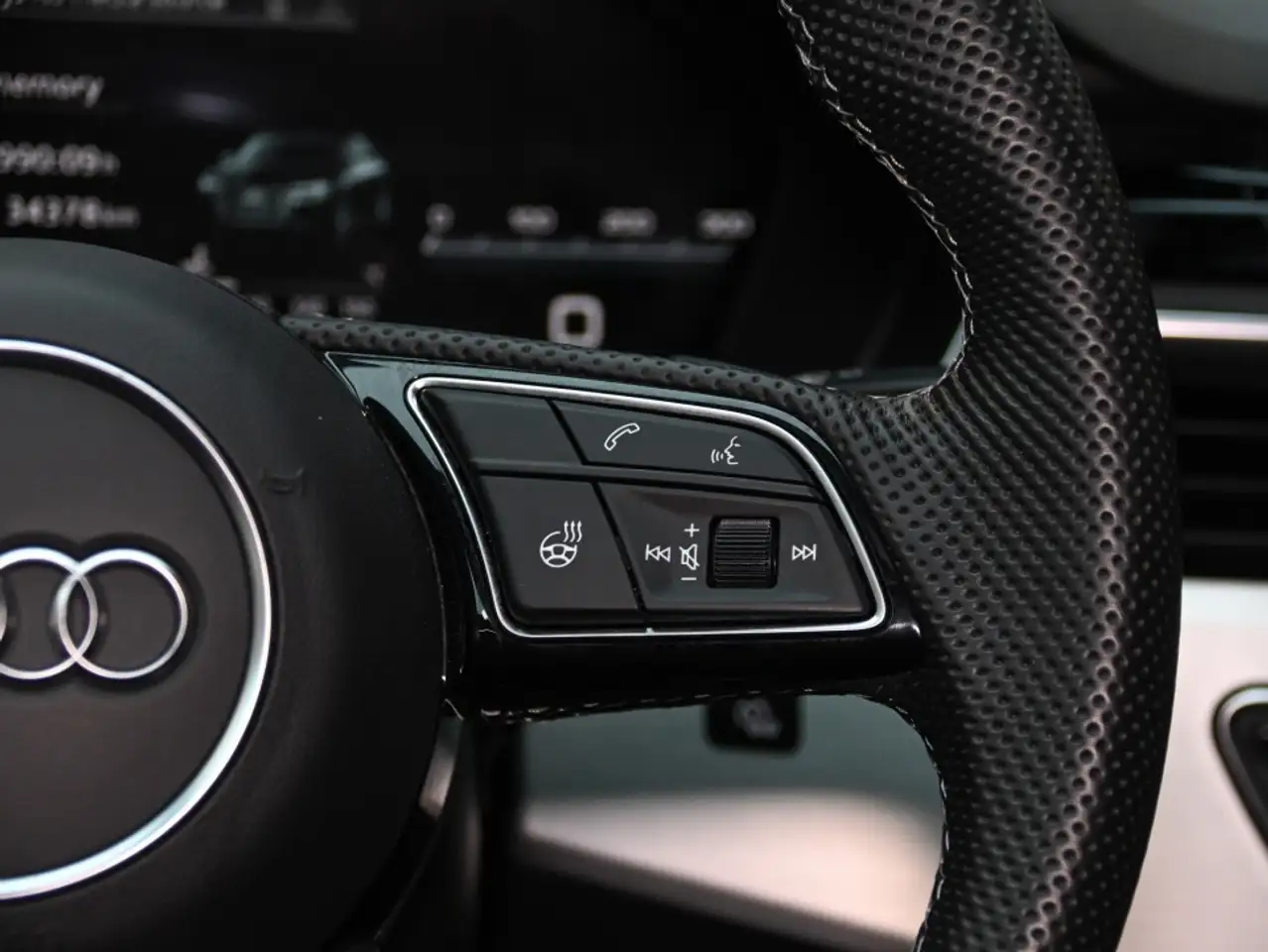 Audi A4 снимка Audi A4