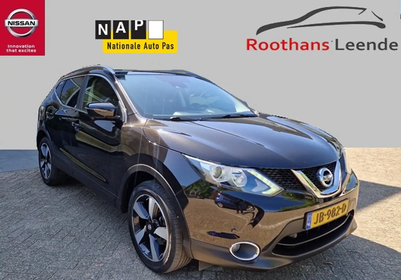 Nissan Qashqai 1.2 115PK DIG-Turbo N-Connecta Design Pack Zwart - 1