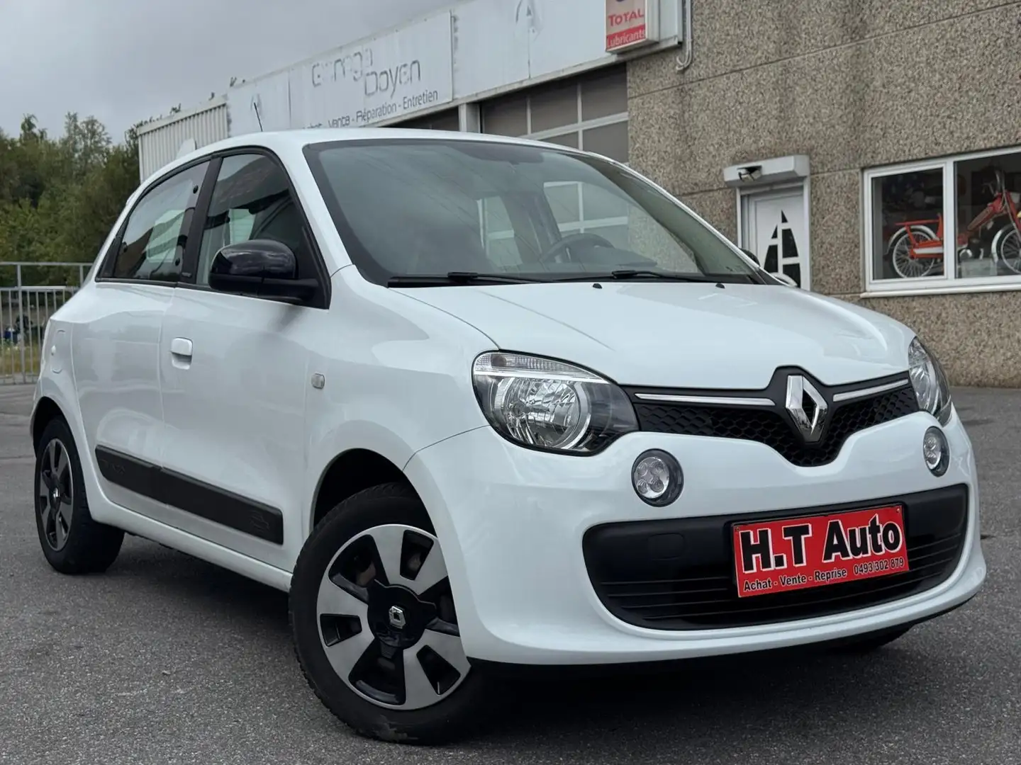 Renault Twingo 1.0i SCe Limited/Etat neuf/Seulement 8.823Kms ! - 2