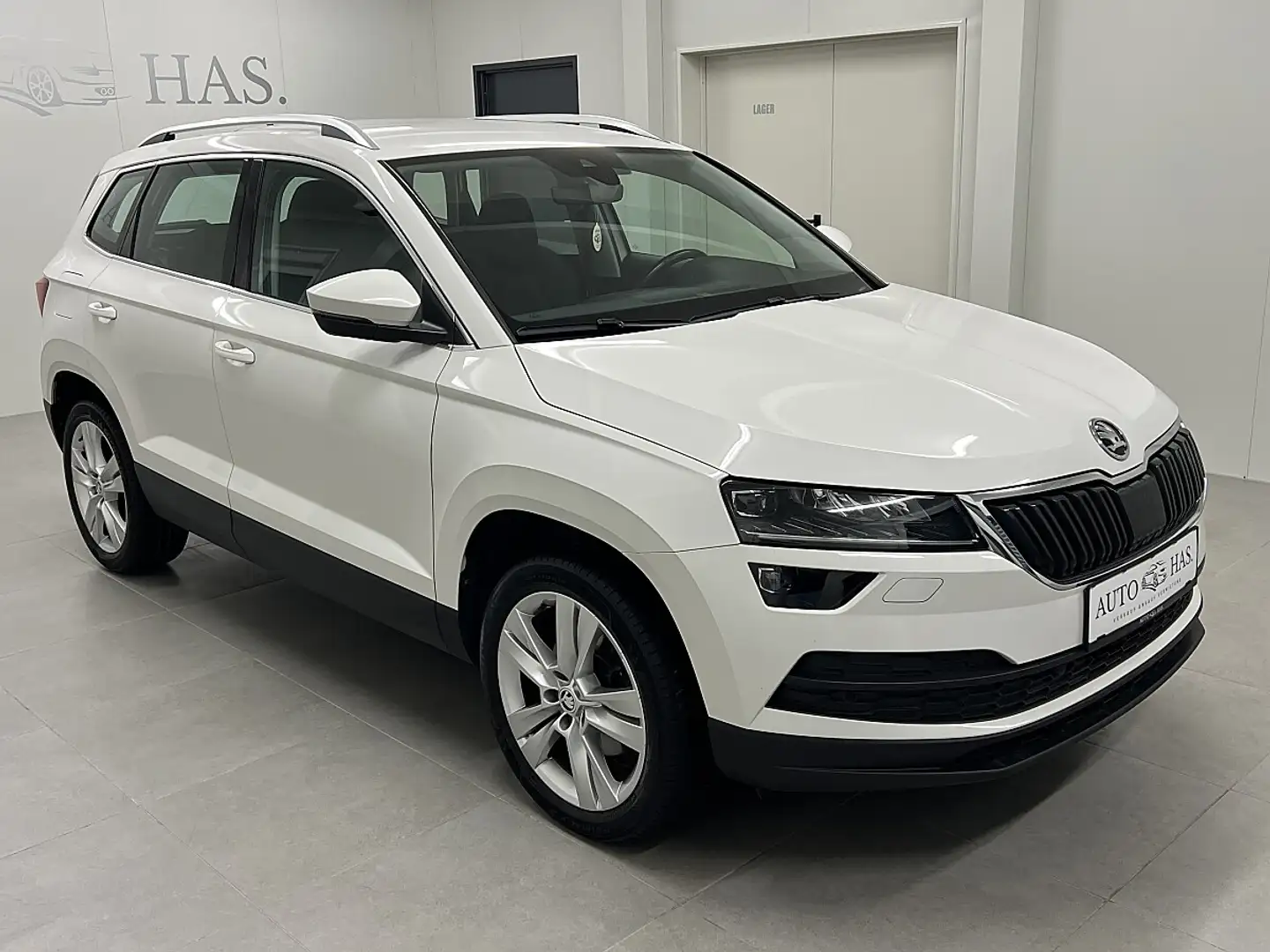 Skoda Karoq 2,0 TDI Style SC *AHK*MwSt ausweisbar* Weiß - 2