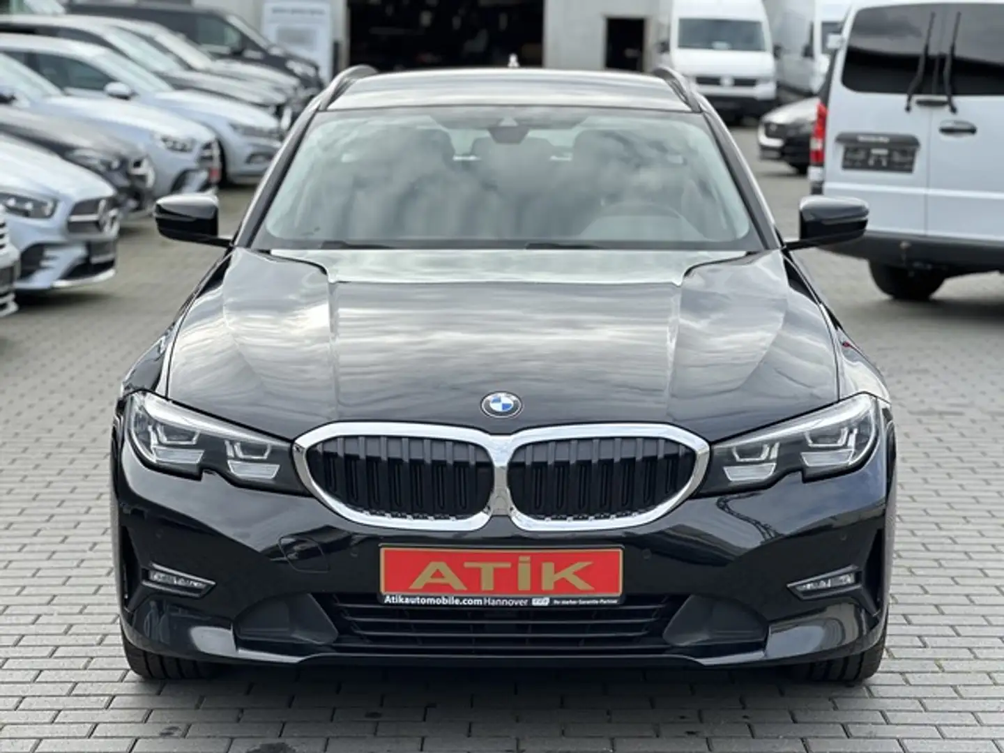 BMW 320 d TOURING LED SPURHALTEASSIST R.CAM SHZ PARK ASSIS Noir - 2