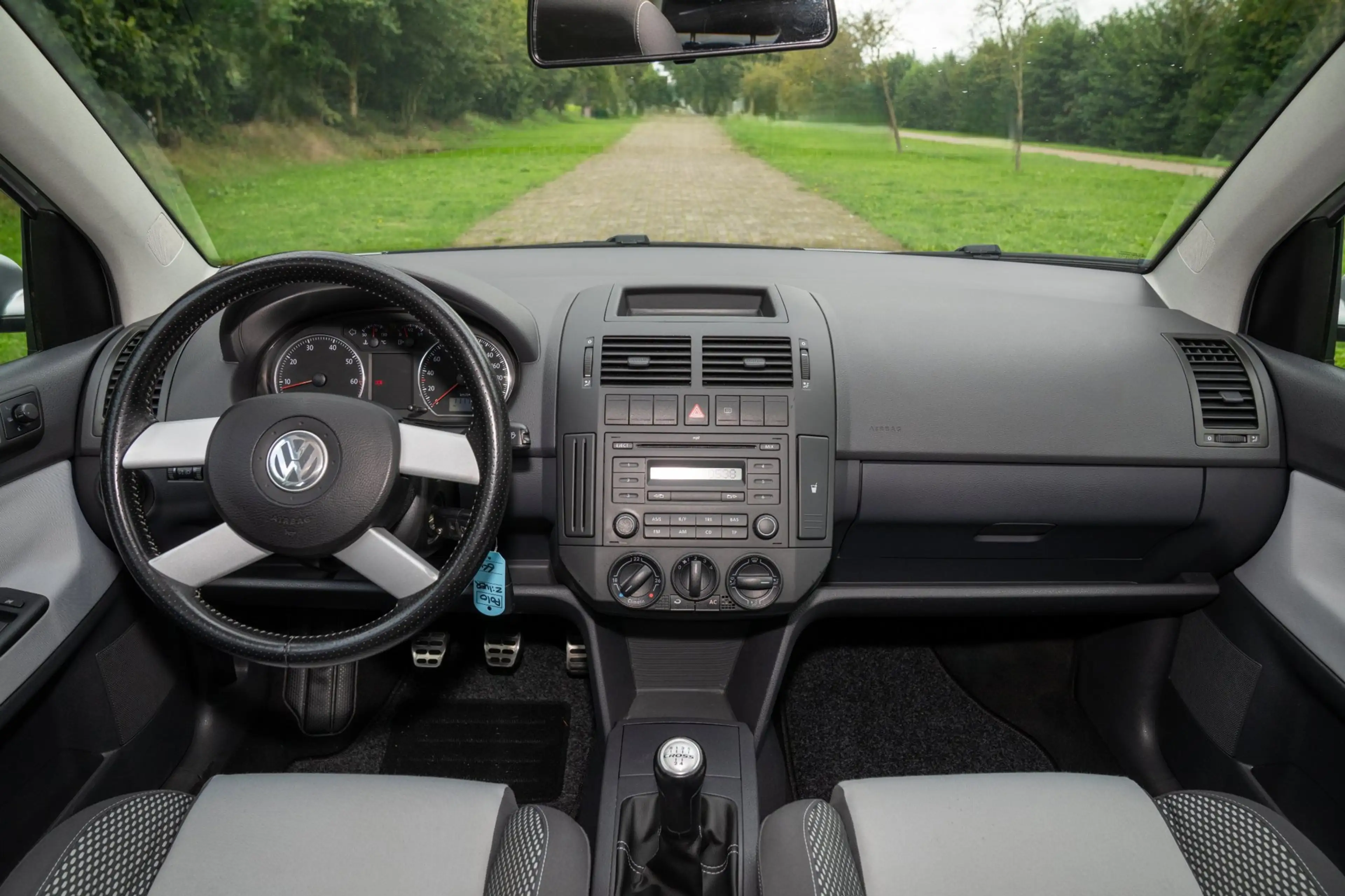 Volkswagen Polo Cross 1.4-16V +NAP een originele NL-auto — photo 15