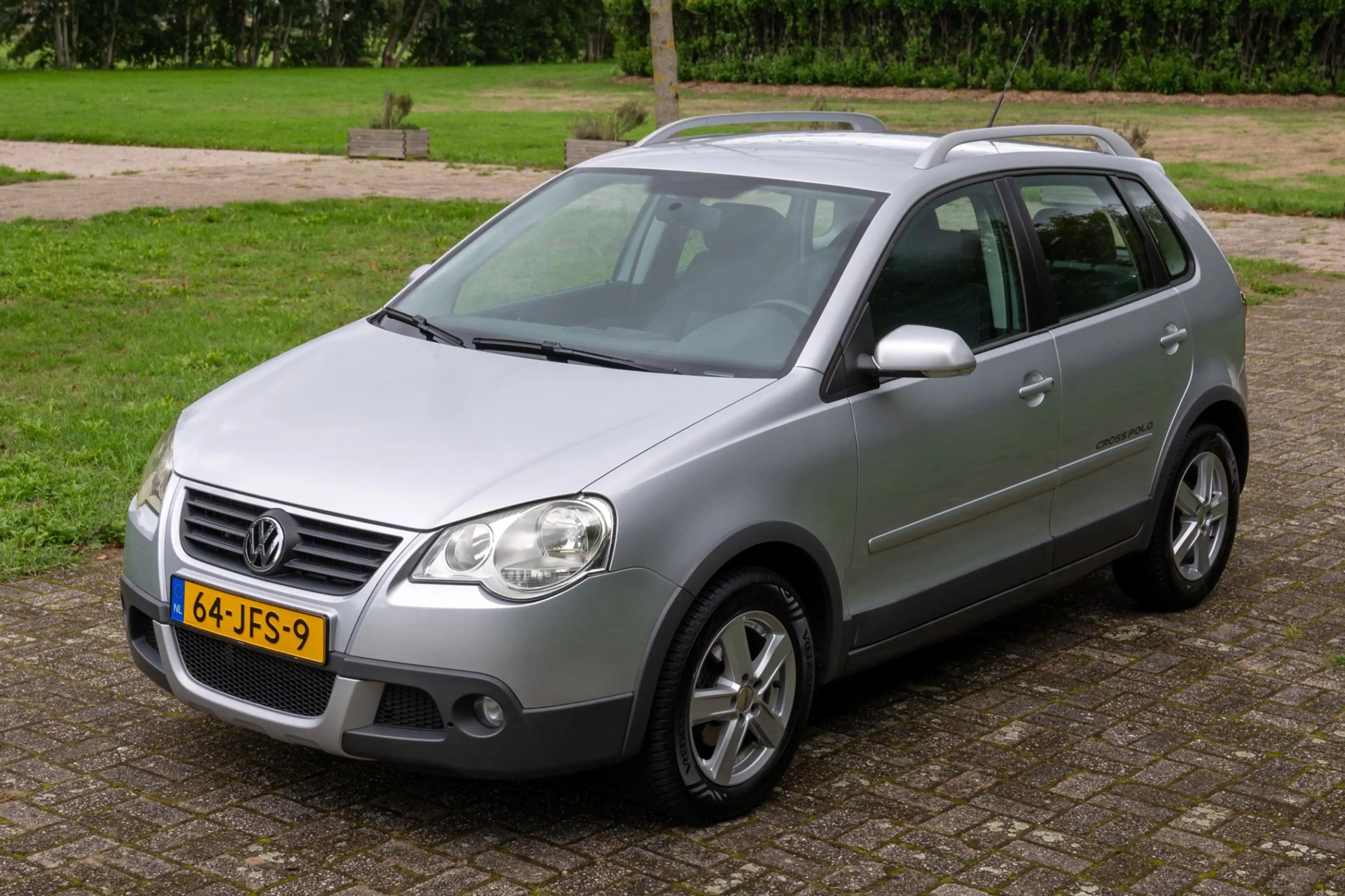 Volkswagen Polo Cross 1.4-16V +NAP een originele NL-auto — photo 8