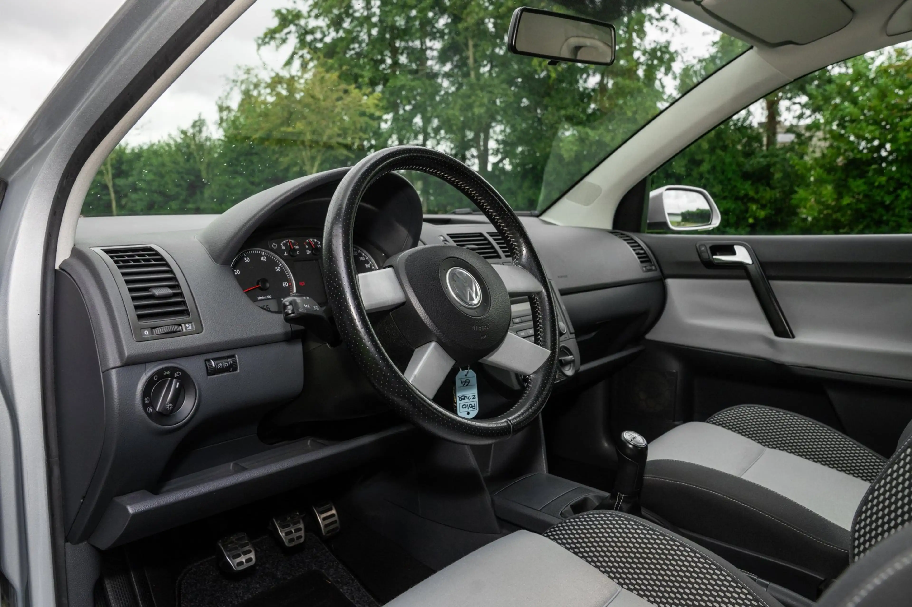 Volkswagen Polo Cross 1.4-16V +NAP een originele NL-auto — photo 12