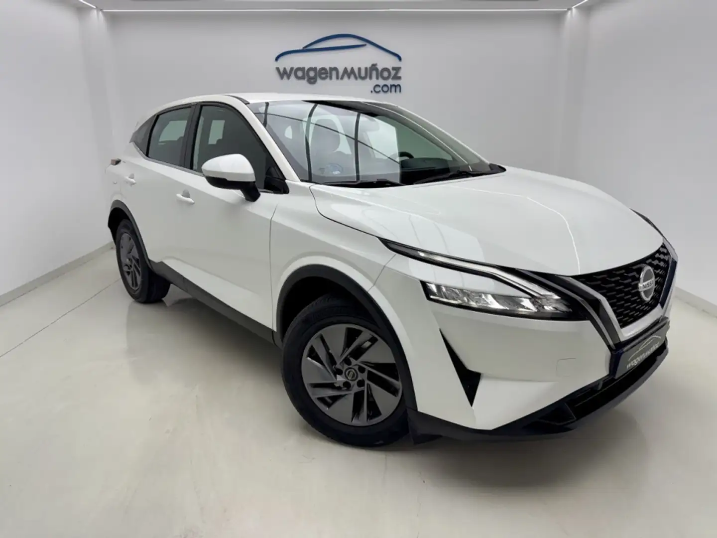 Nissan Qashqai 1.3 DIG-T mHEV 12V Acenta 4x2 103kW - 2