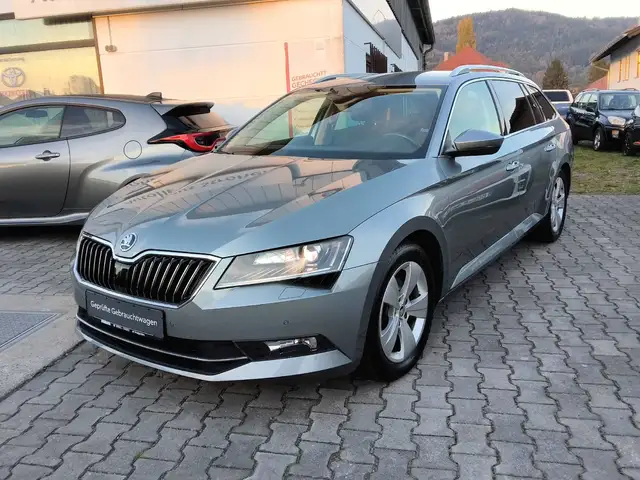 Skoda Superb Style
