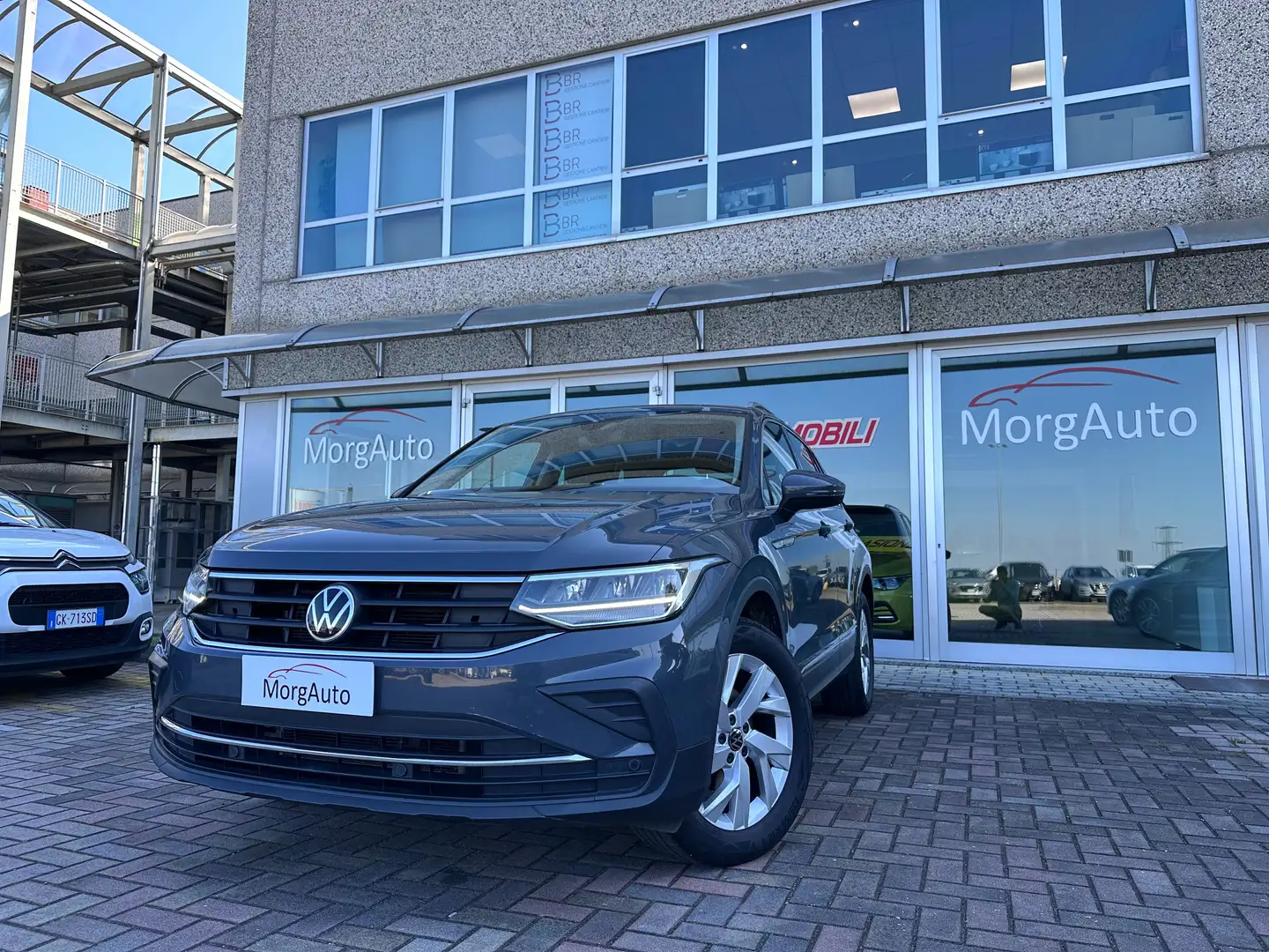 Volkswagen Tiguan 2.0TDI 150CV 4MOTION DSG EURO6D! NAVI! FULL LED! Gris - 1