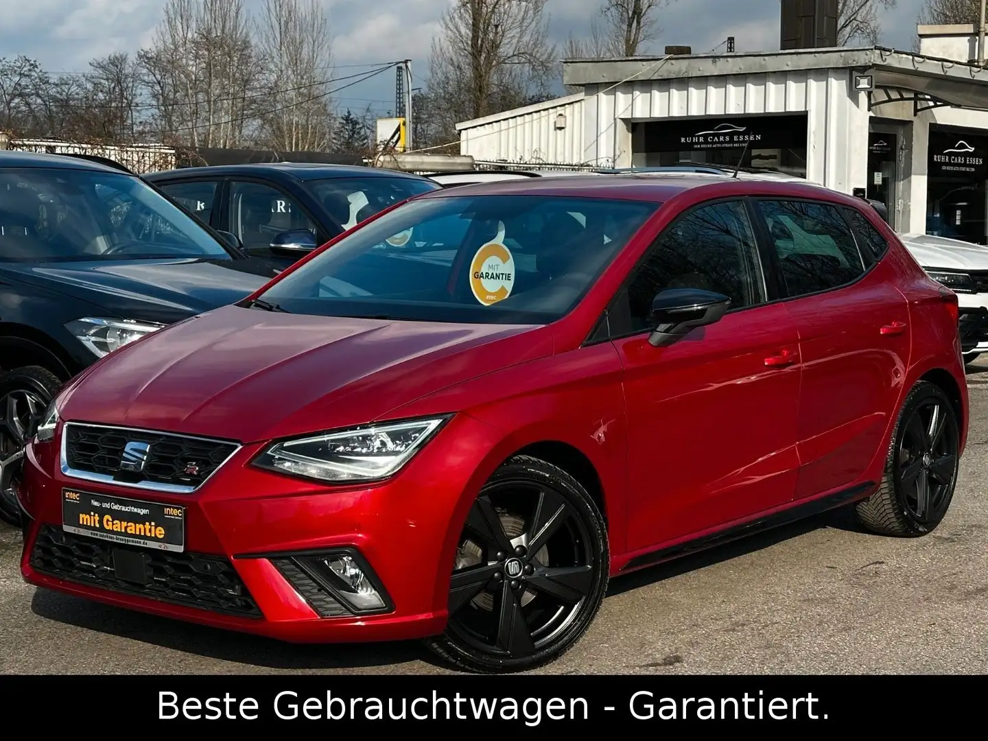 SEAT Ibiza 1.0 TSI 81kW FR Pro Black Edition DSG Rot - 1