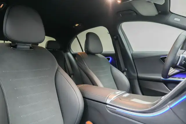 Mercedes-Benz C 300 de 4MATIC mit EQ Hybrid Technologie Österreich-Edi Ansicht 7