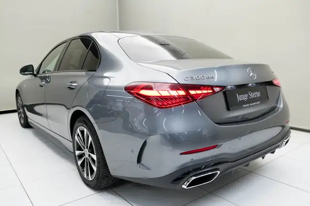 Mercedes-Benz C 300 de 4MATIC mit EQ Hybrid Technologie Österreich-Edi Ansicht 13