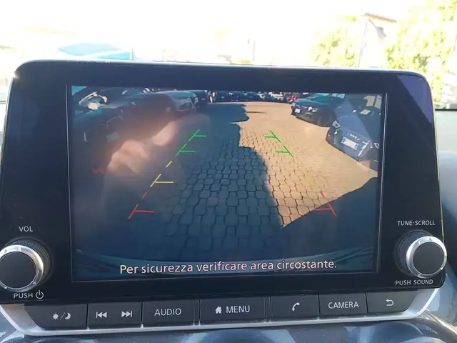 Nissan Juke view 12