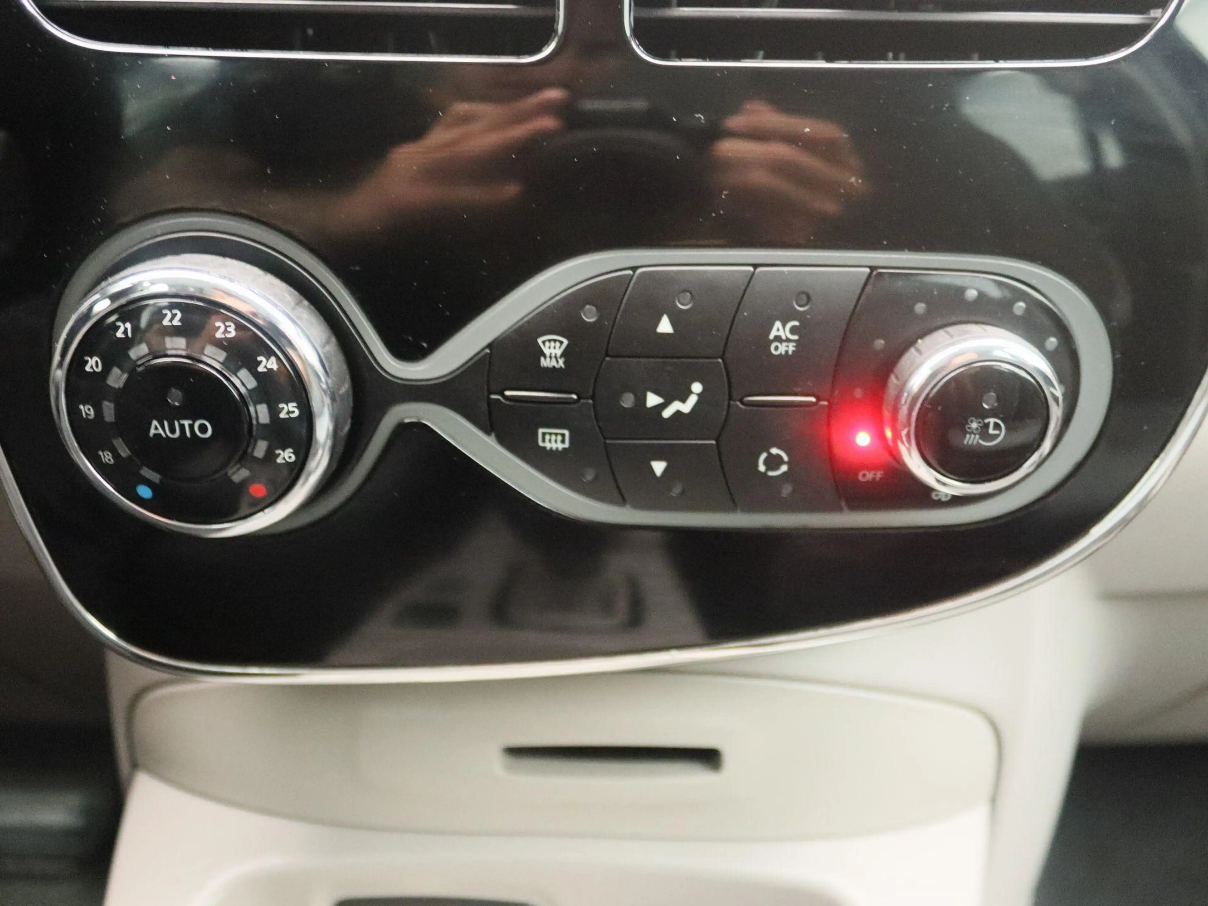 Renault ZOE Q210 Zen Quickcharge 22 kWh (Incl. koopaccu) — photo 10