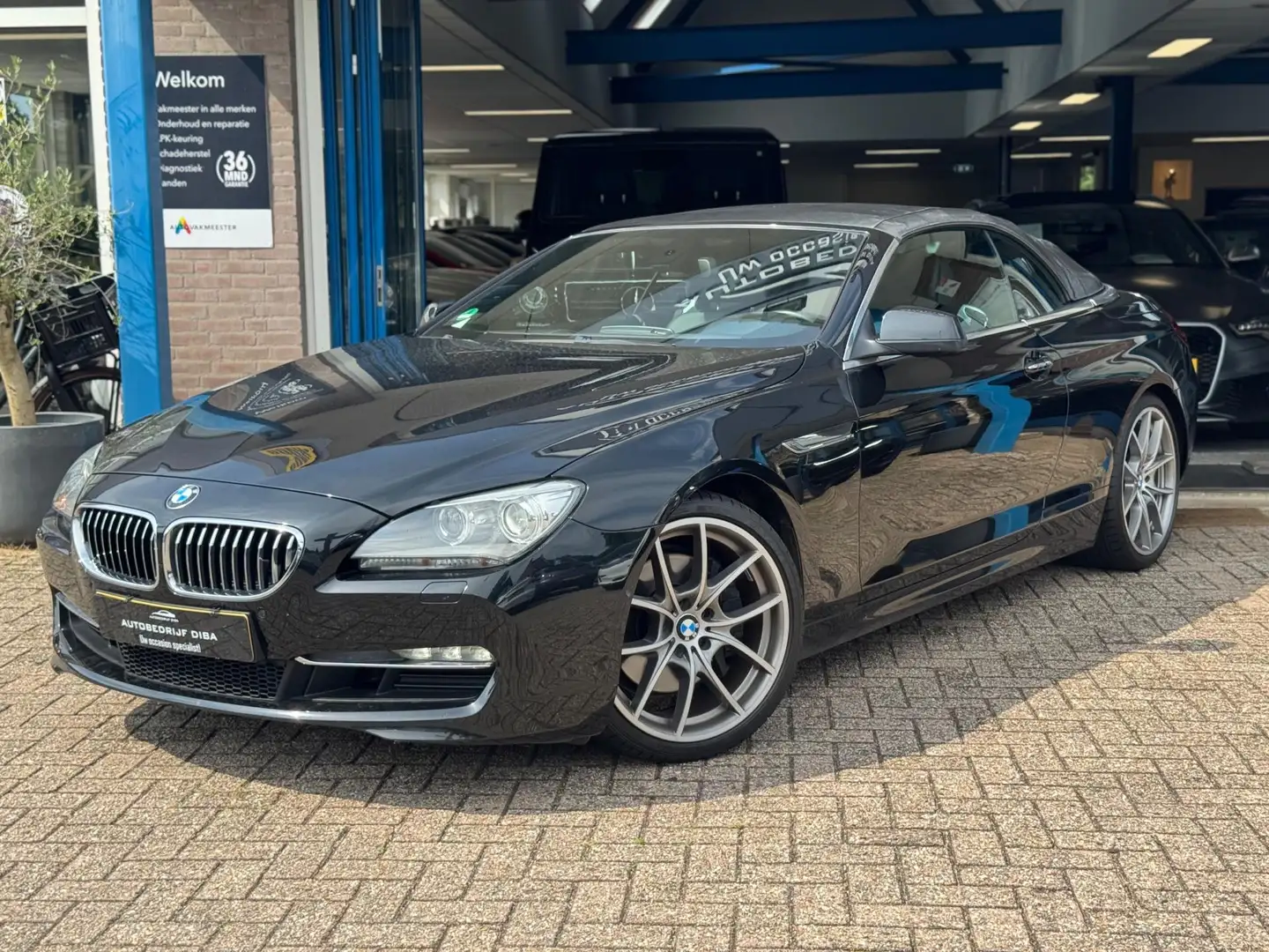BMW 640 6-serie Cabrio 640i High Executive 2012 AUT NAVI F Zwart - 2