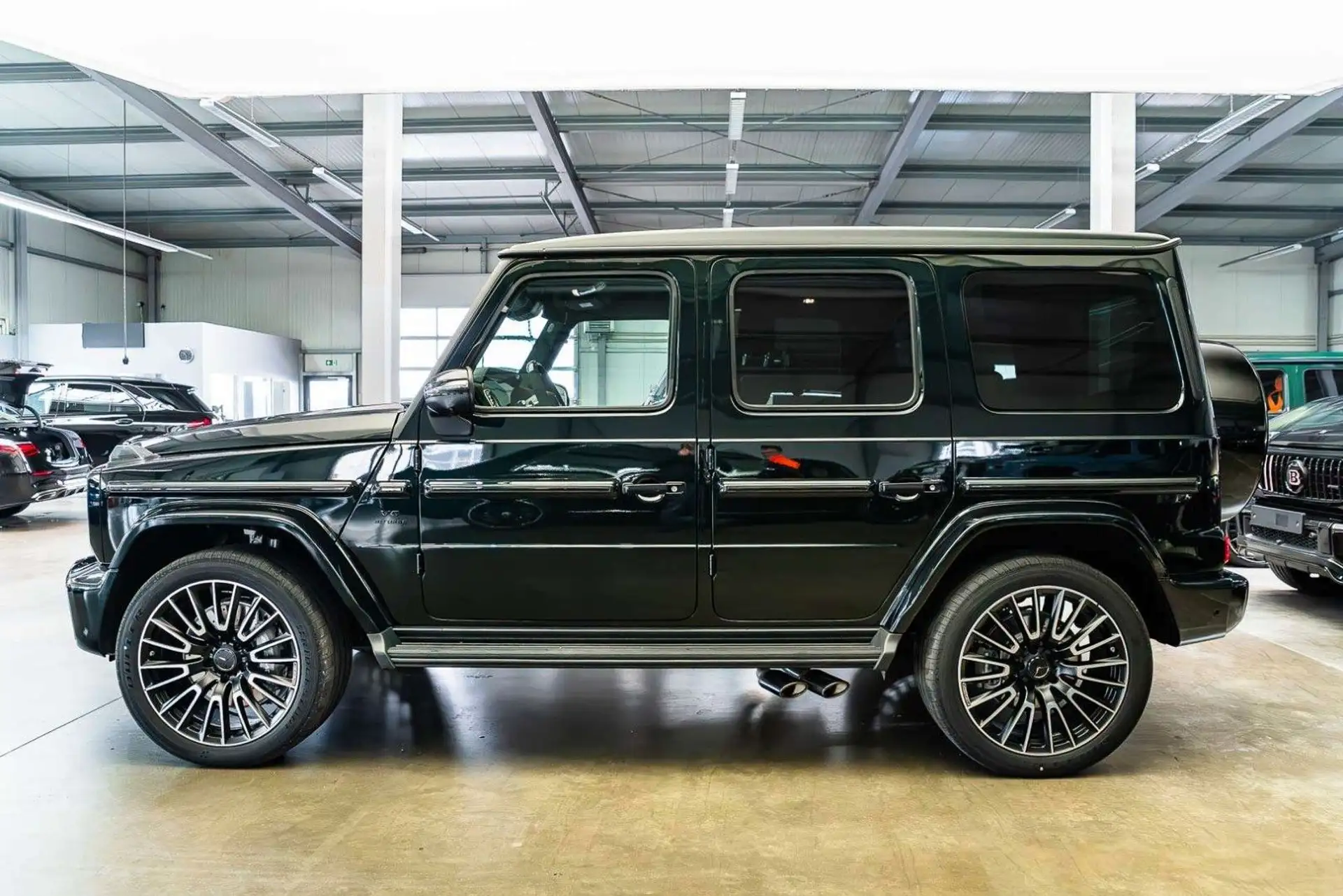 벤츠 G-Class G 63 AMG 2026 블랙 사진 7