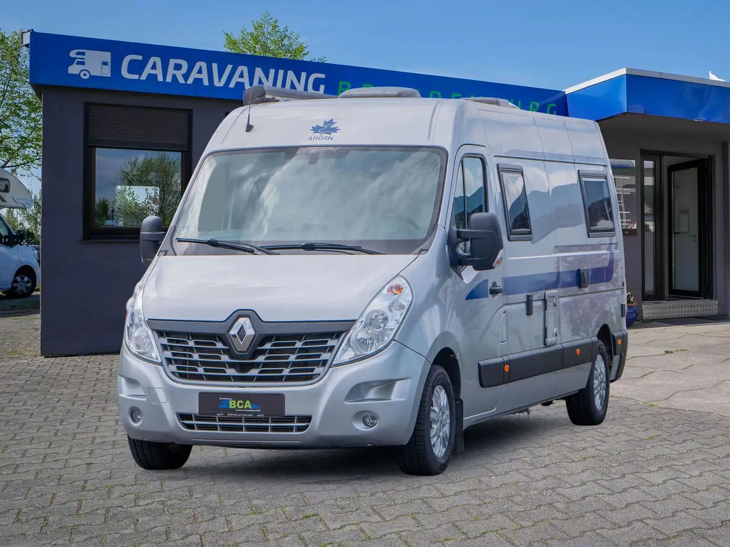 Ahorn Van 620 Einzelbetten Automatik 170PS AHZV Markis Silber - 1