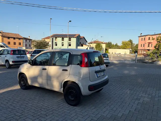 Fiat Panda view 4