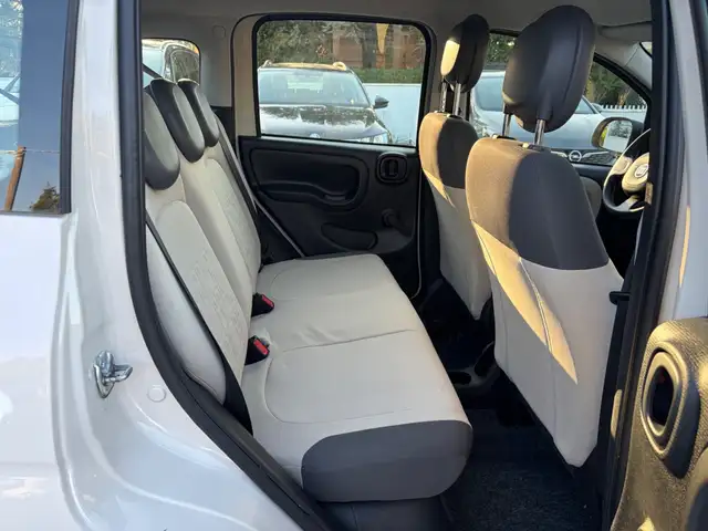 Fiat Panda view 10