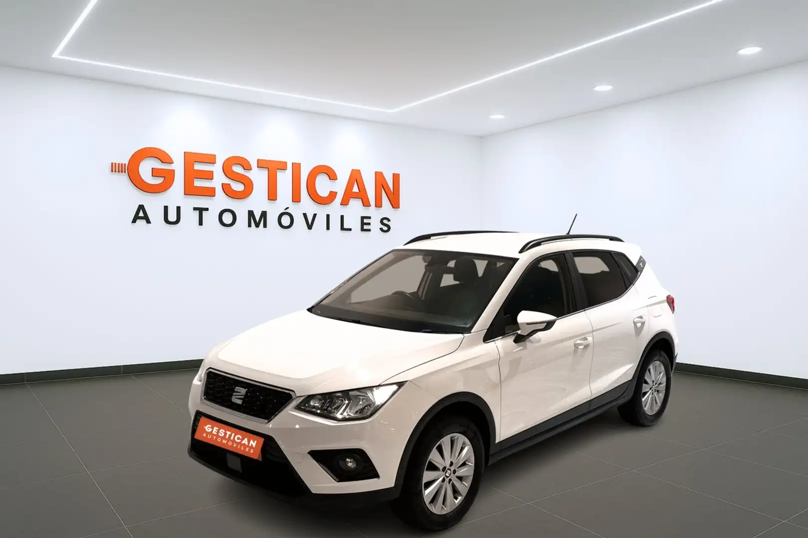 SEAT Arona 1.0 TSI Ecomotive S&S Style 95 Blanc - 1