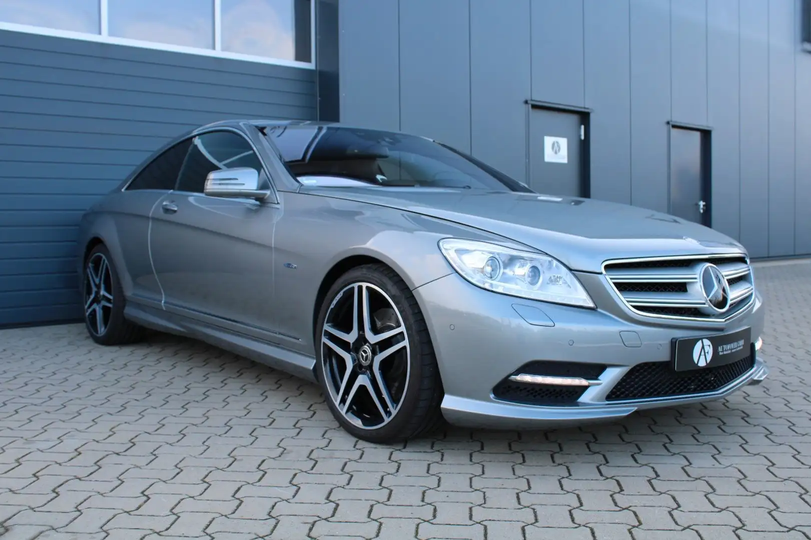 Mercedes-Benz CL 500 4-Matic *AMG STYLING*NACHTSICHT*DISTRONIC srebrna - 1