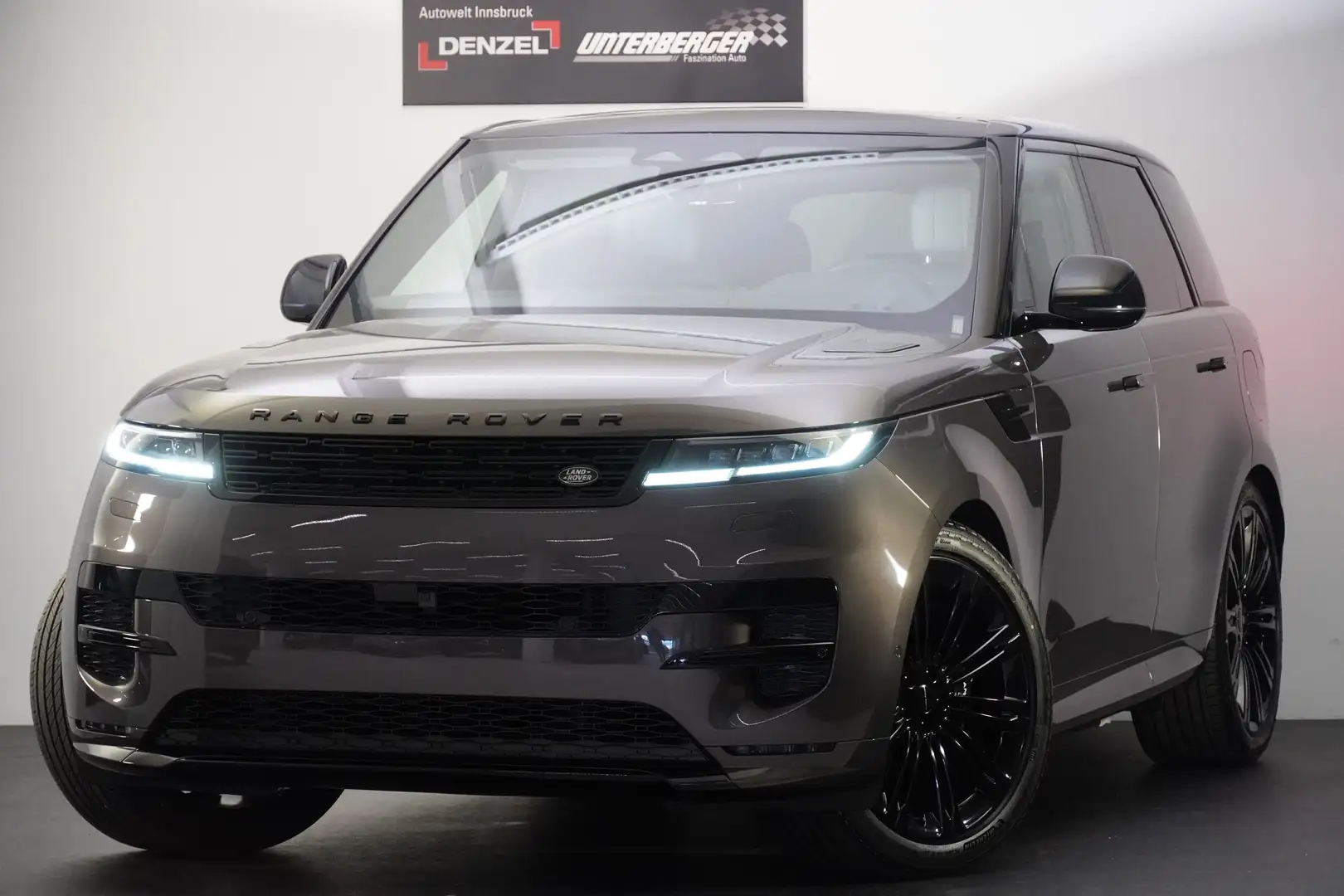 Land Rover Range Rover Sport 3.0 PHEV Dynamic SE Grau - 1