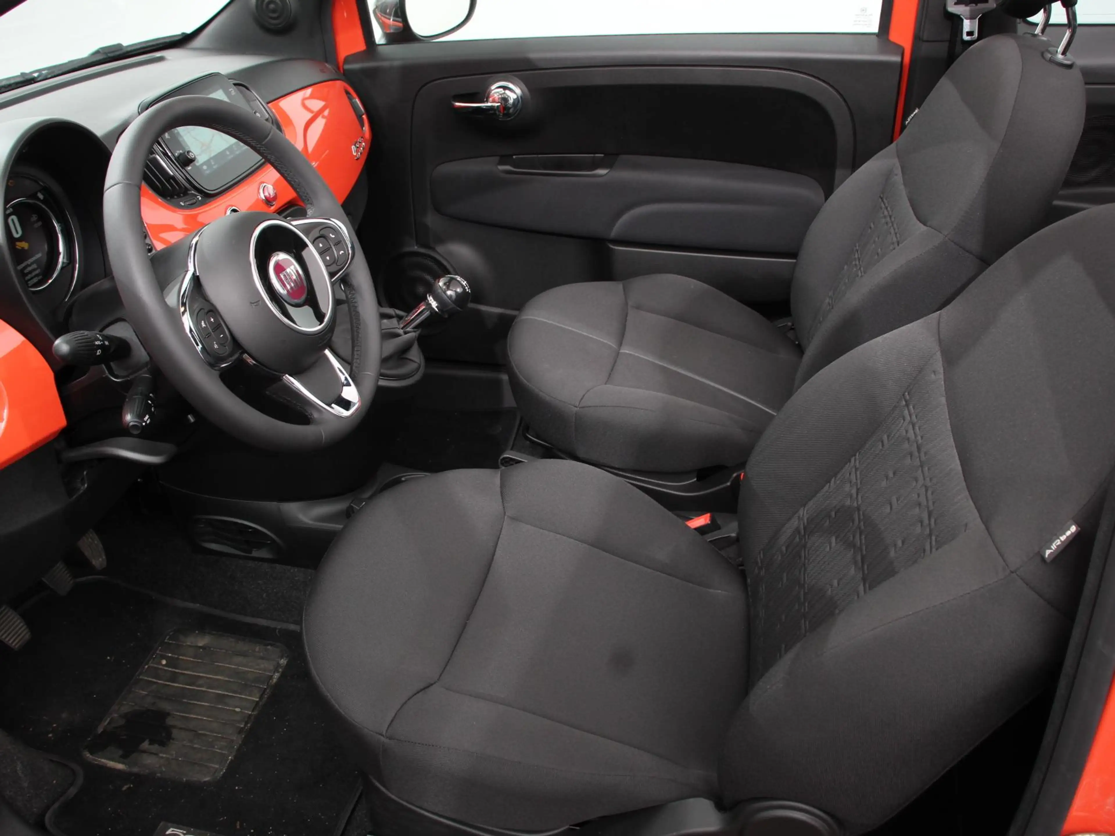 Fiat 500C 1.0 Hybrid Cabrio Navigatie Climate Control Cruise — photo 11