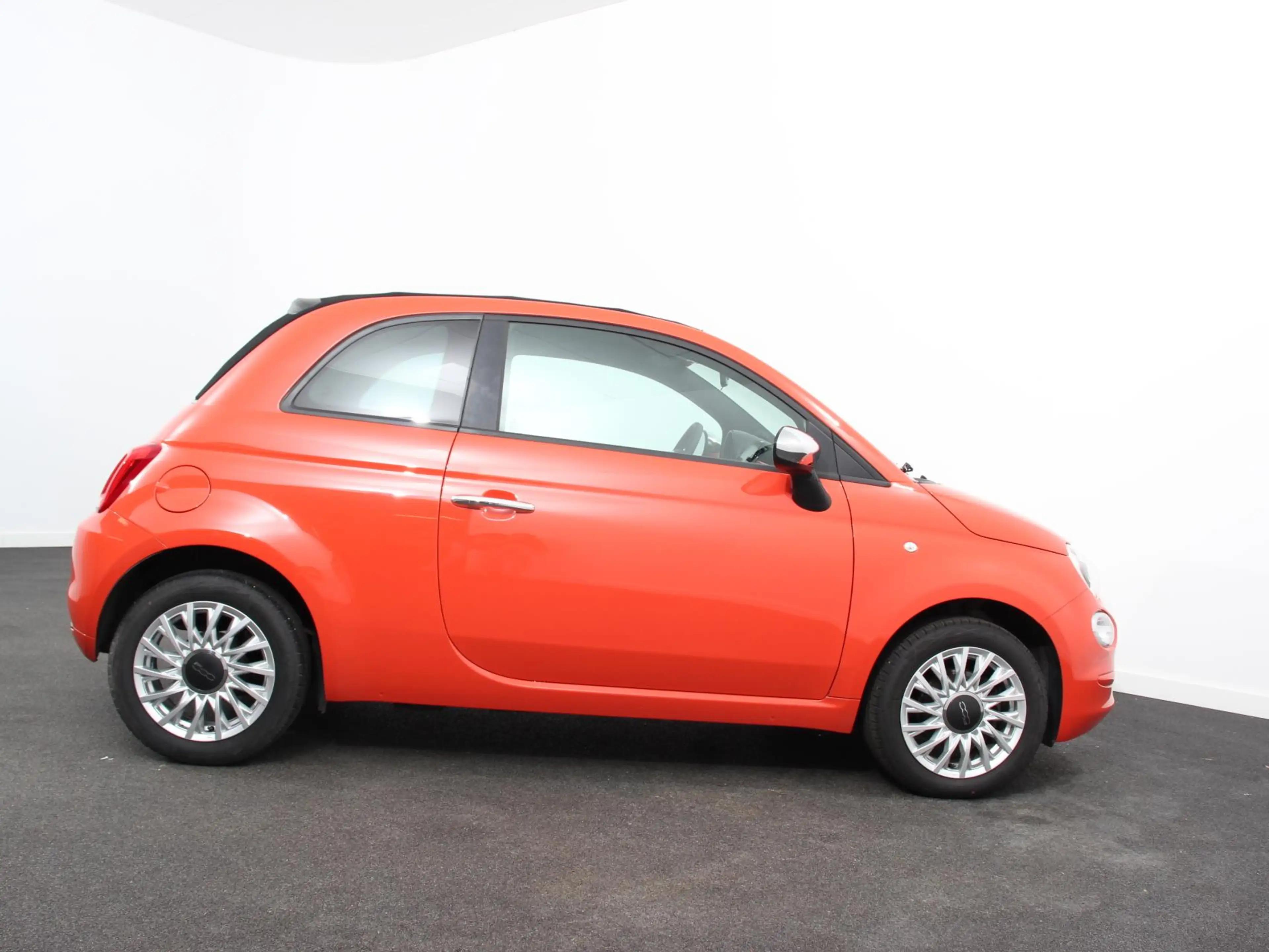 Fiat 500C 1.0 Hybrid Cabrio Navigatie Climate Control Cruise — photo 9