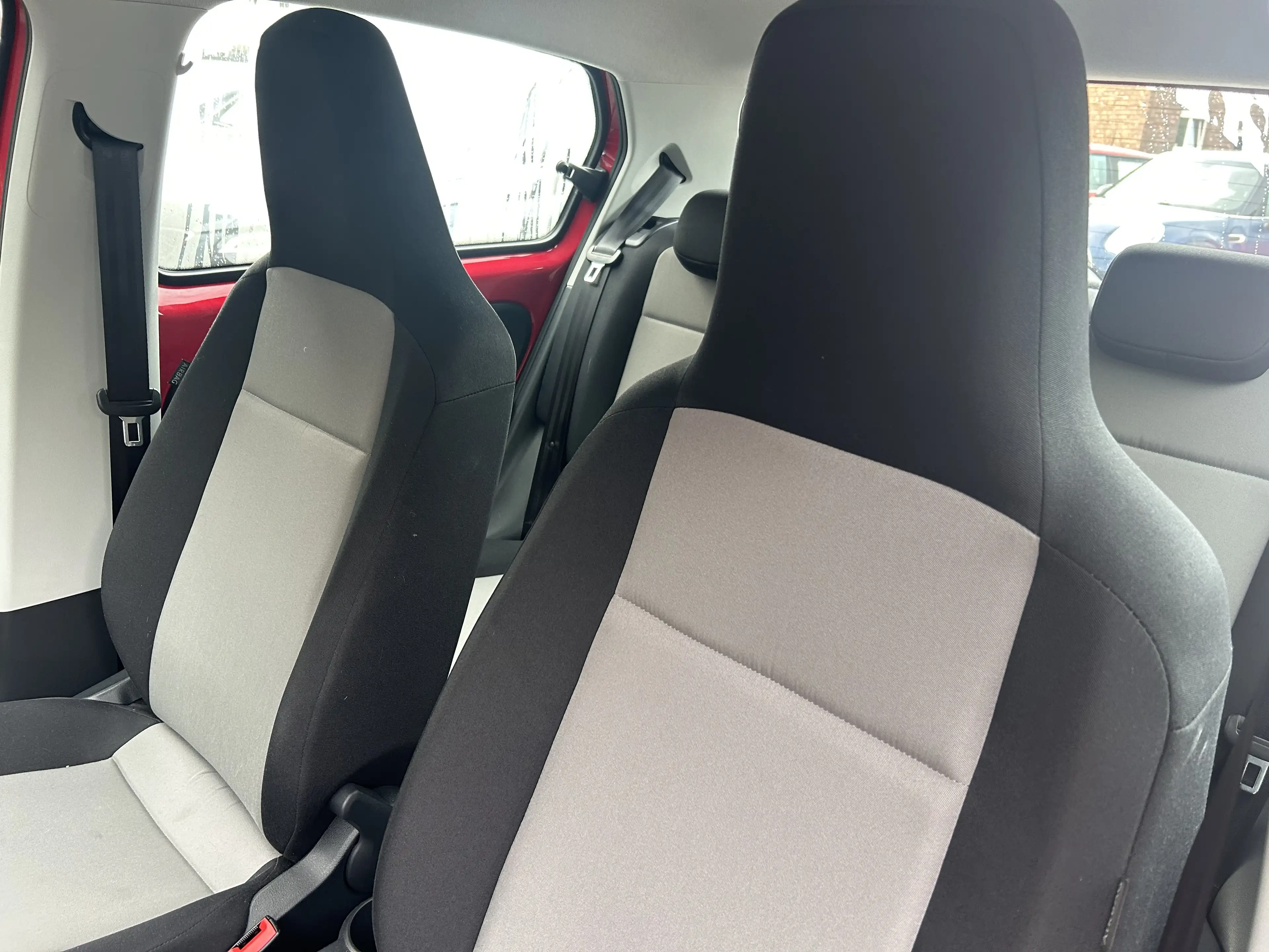Skoda Citigo 1.0i 5 PORTES AIRCO ***7654***KM GARANTIE 12 MOIS — photo 11