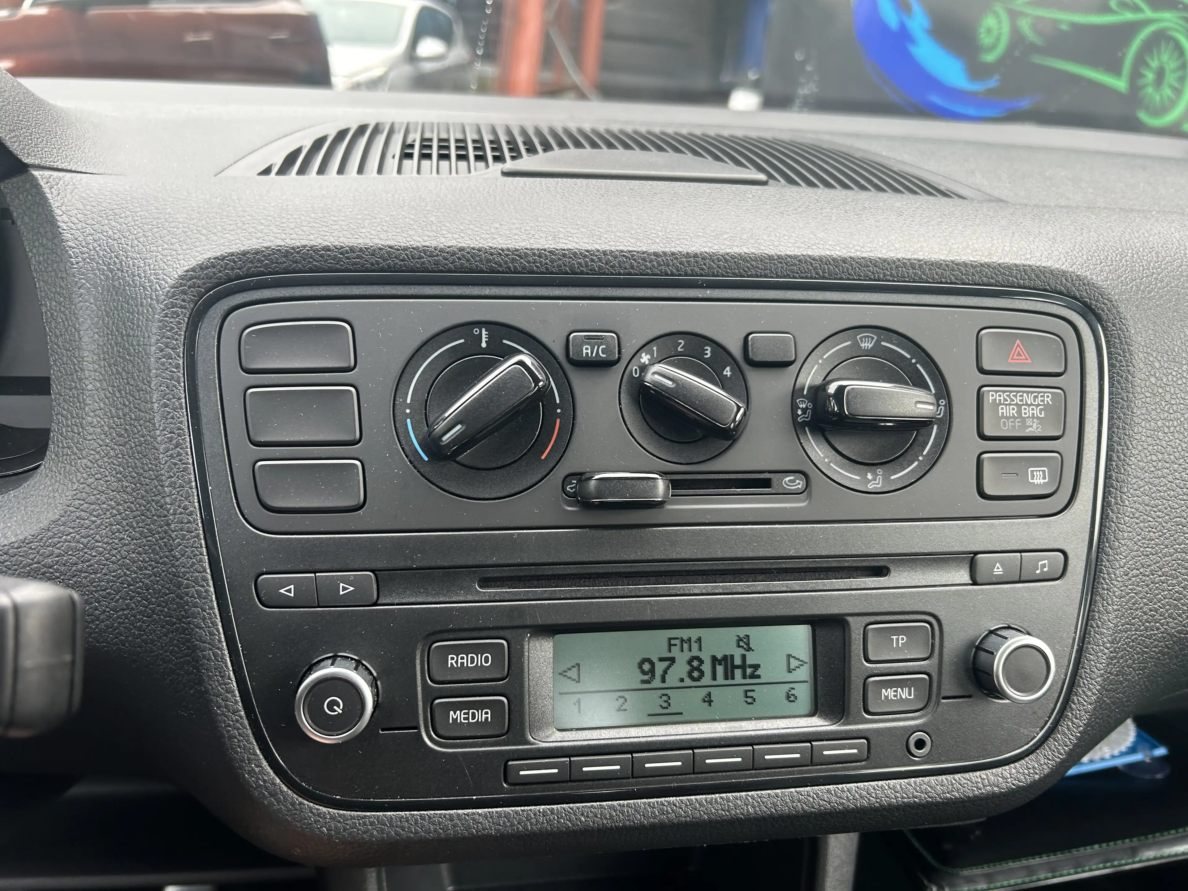 Skoda Citigo 1.0i 5 PORTES AIRCO ***7654***KM GARANTIE 12 MOIS — photo 9